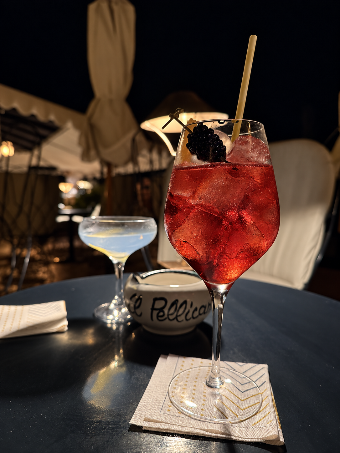 il-pellicano-blackberry-spritz-terrace-night.jpg.PNG