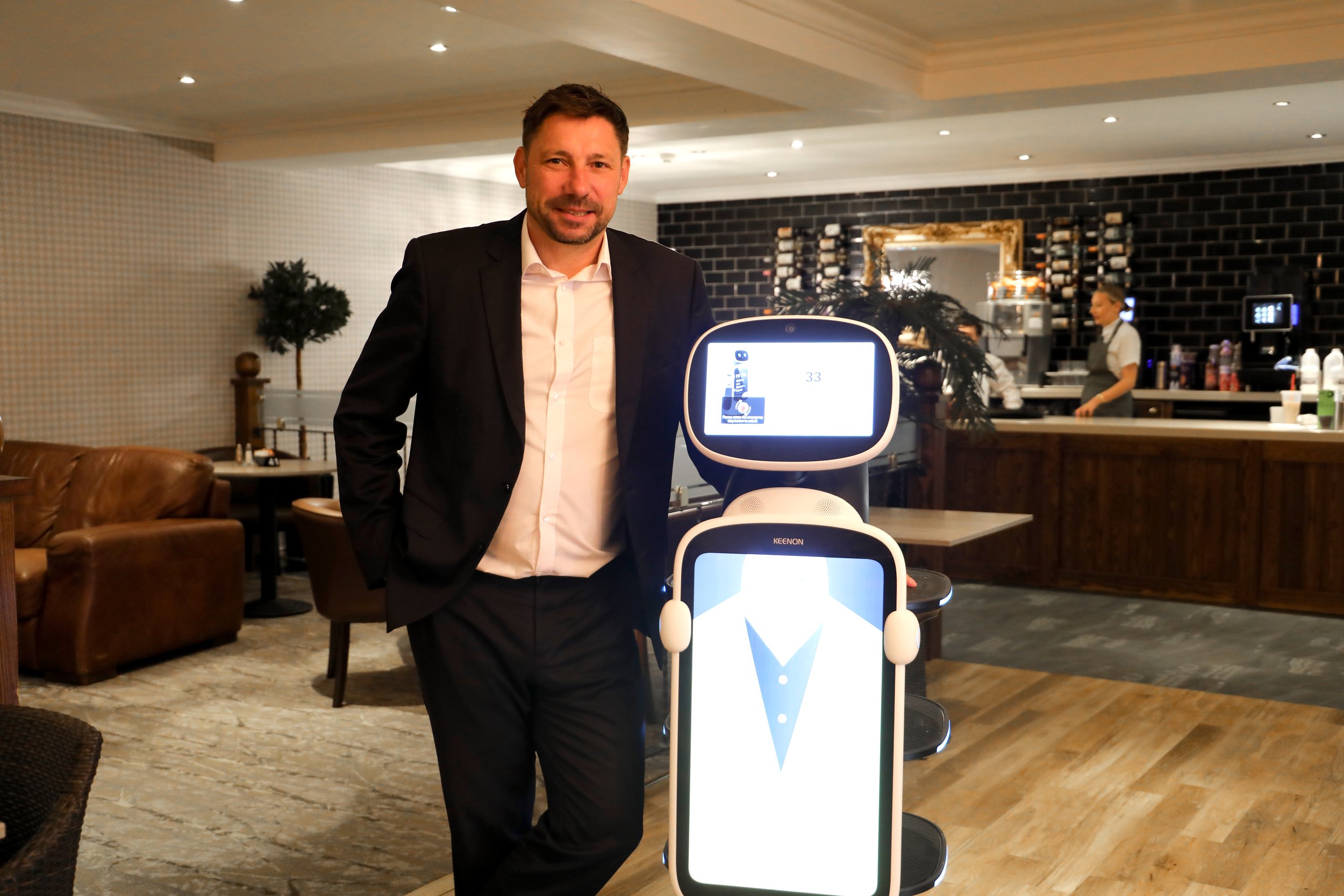 helping humans and robots work in perfect harmony