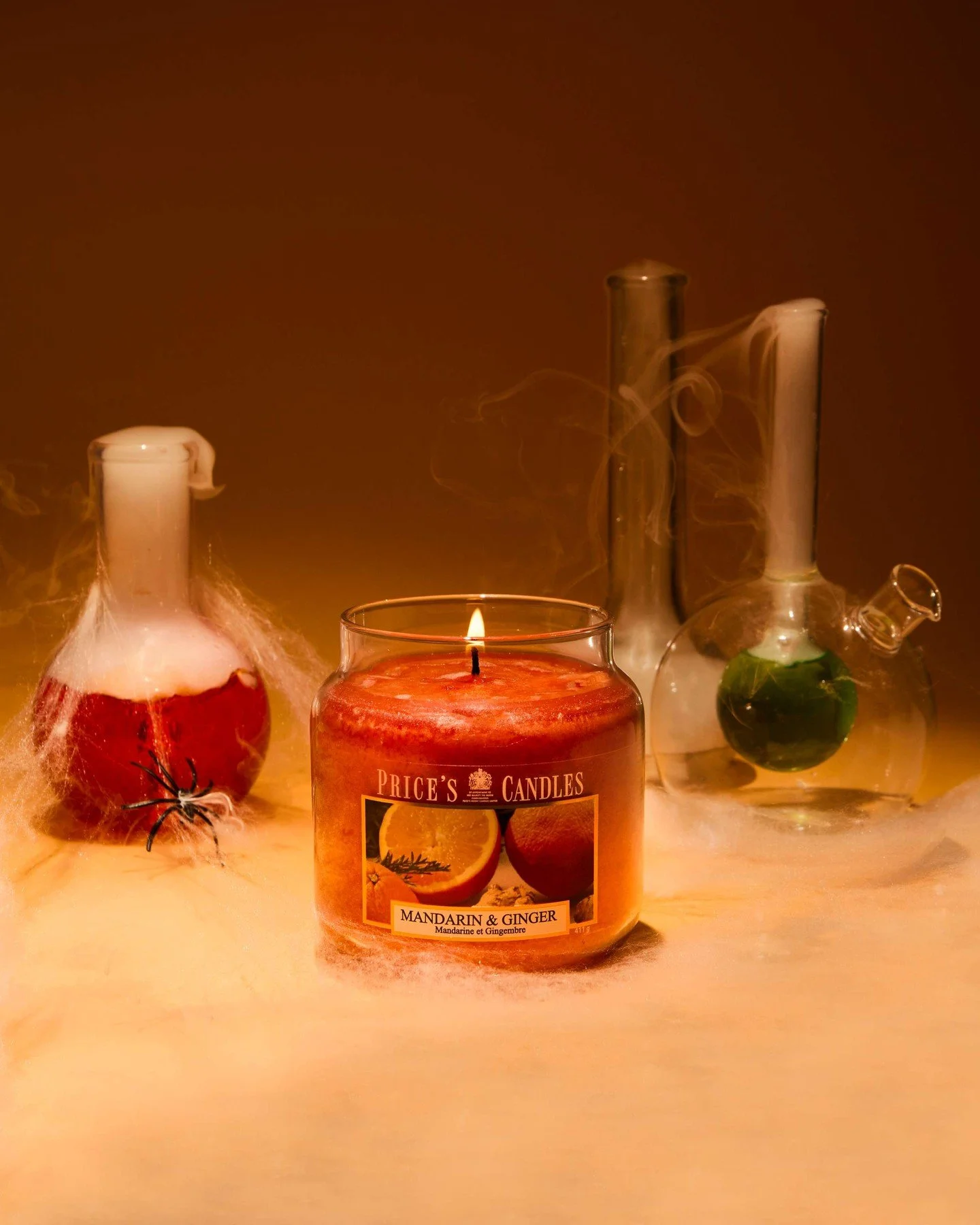 Autumn Awakening 🍊✨

Transform your space with our Mandarin &amp; Ginger candle&mdash;one of the best autumn candles to energize and uplift your mood this season! This invigorating blend of juicy mandarins, aromatic ginger, and a touch of exotic spi