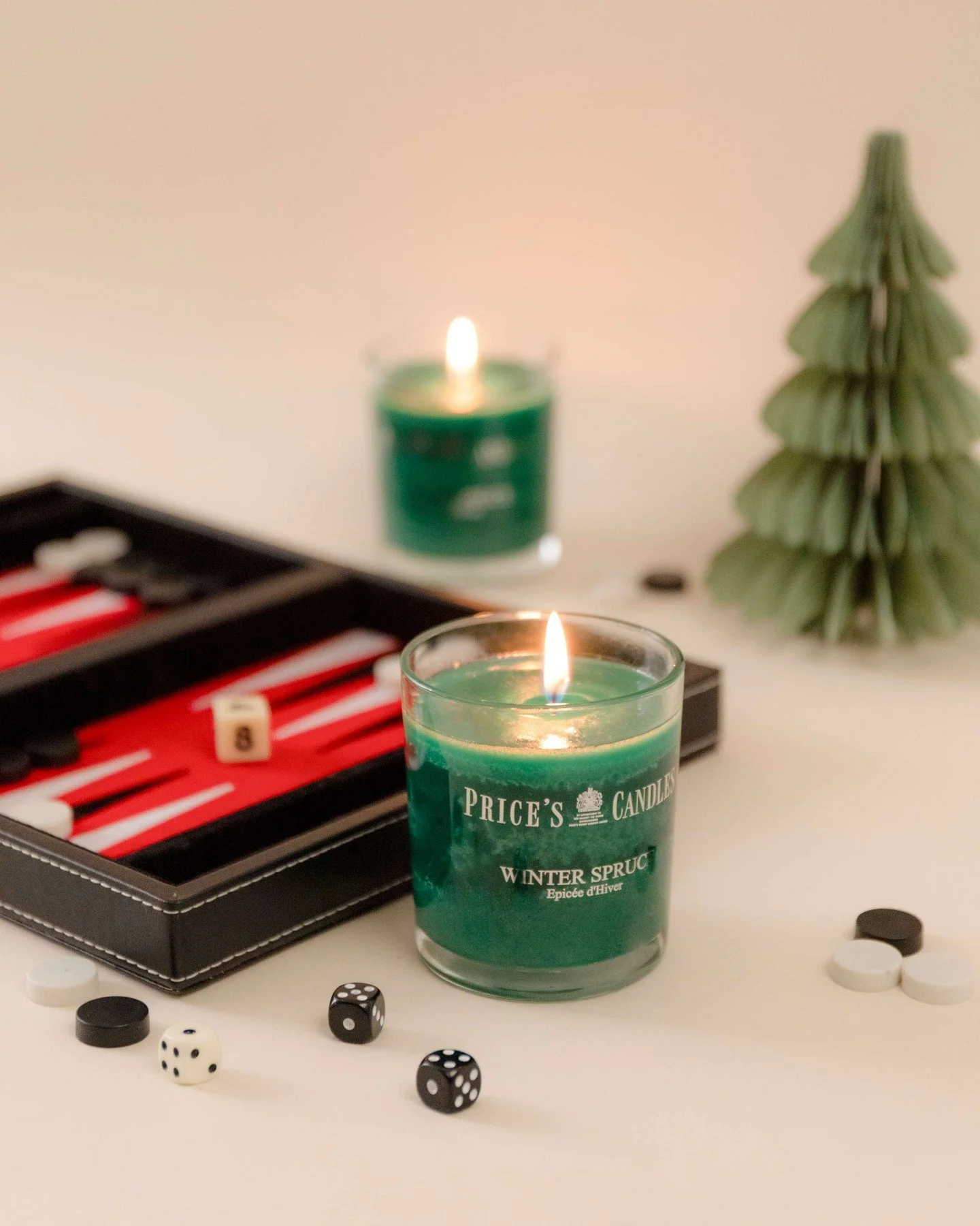 As the crisp November air settles in, it's the perfect time to fill your home with the enchanting balsamic scent of snow-covered pines. Our candles evoke that magical holiday feeling, setting the stage for cosy evenings and festive cheer. Whether you