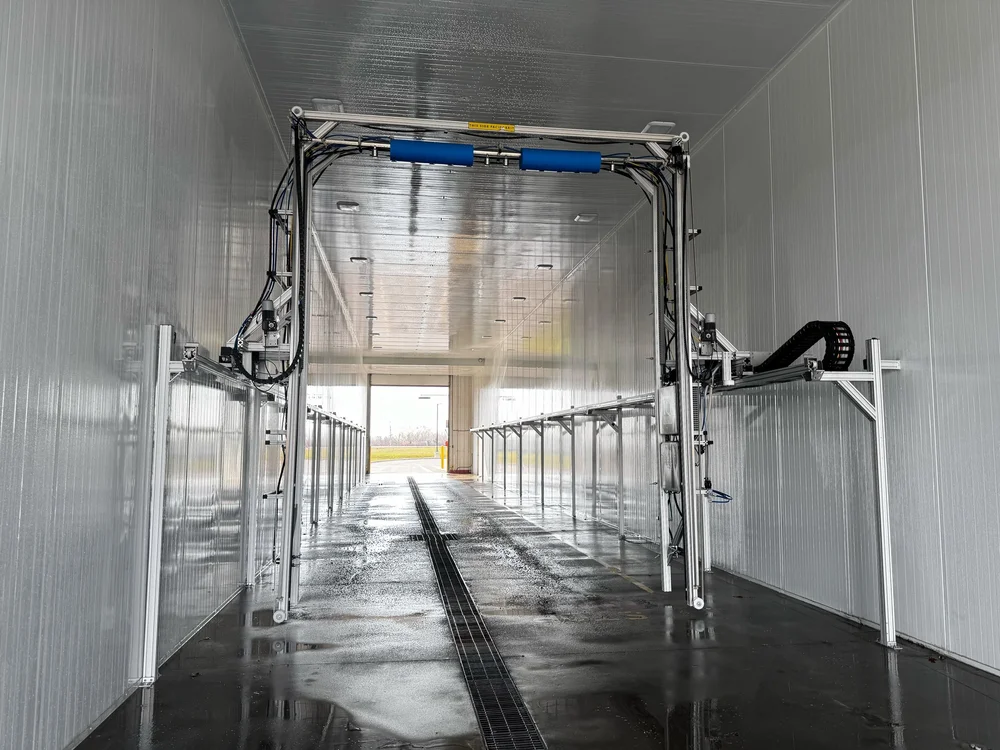 Meet ScanMax Canada's First All-In-One Large Vehicle Wash Equipment ...
