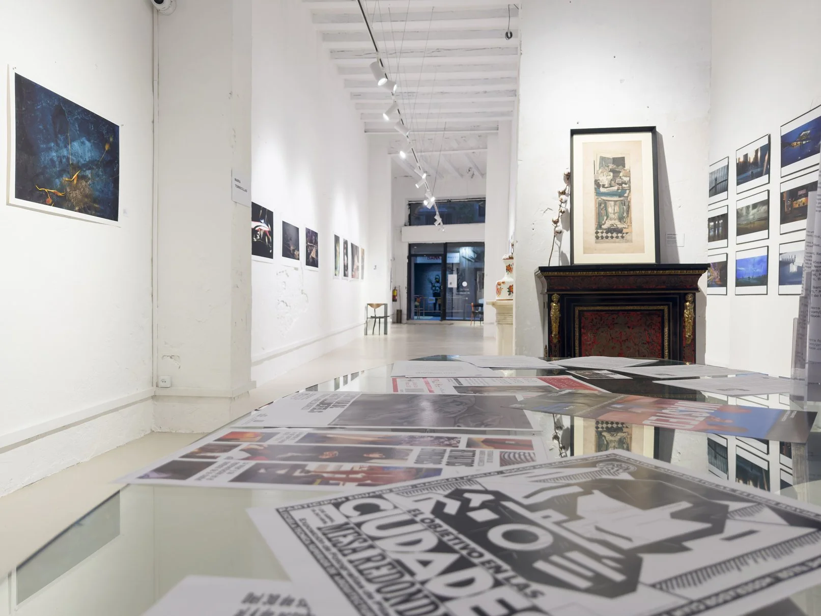 06_cuatro-miradas-exhibition-overview-matiz-gallery.jpg