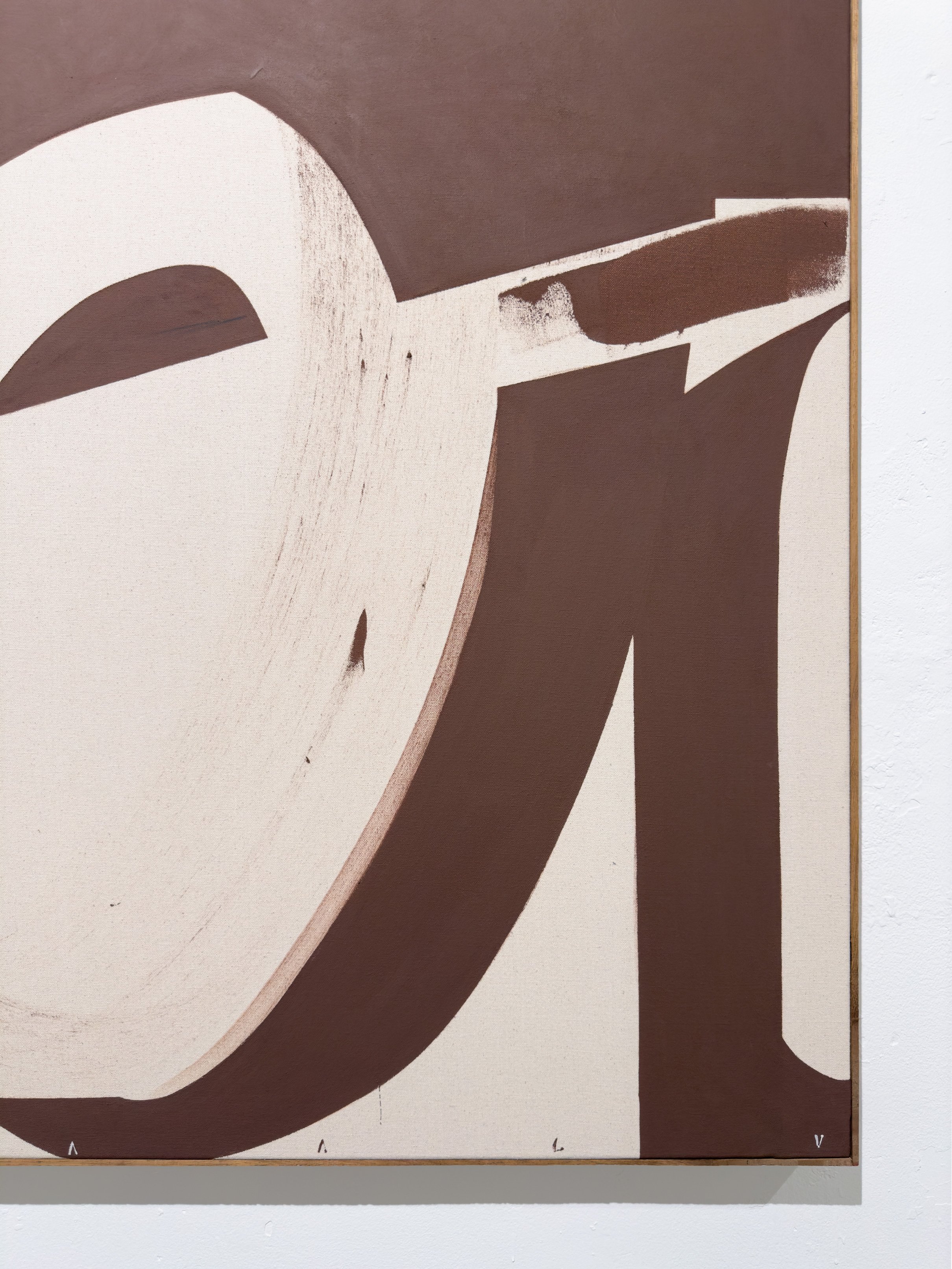 Darker, more intense mahogany strokes dominate the lower right corner of 'Esencia #13,' highlighting dynamic textural contrasts.