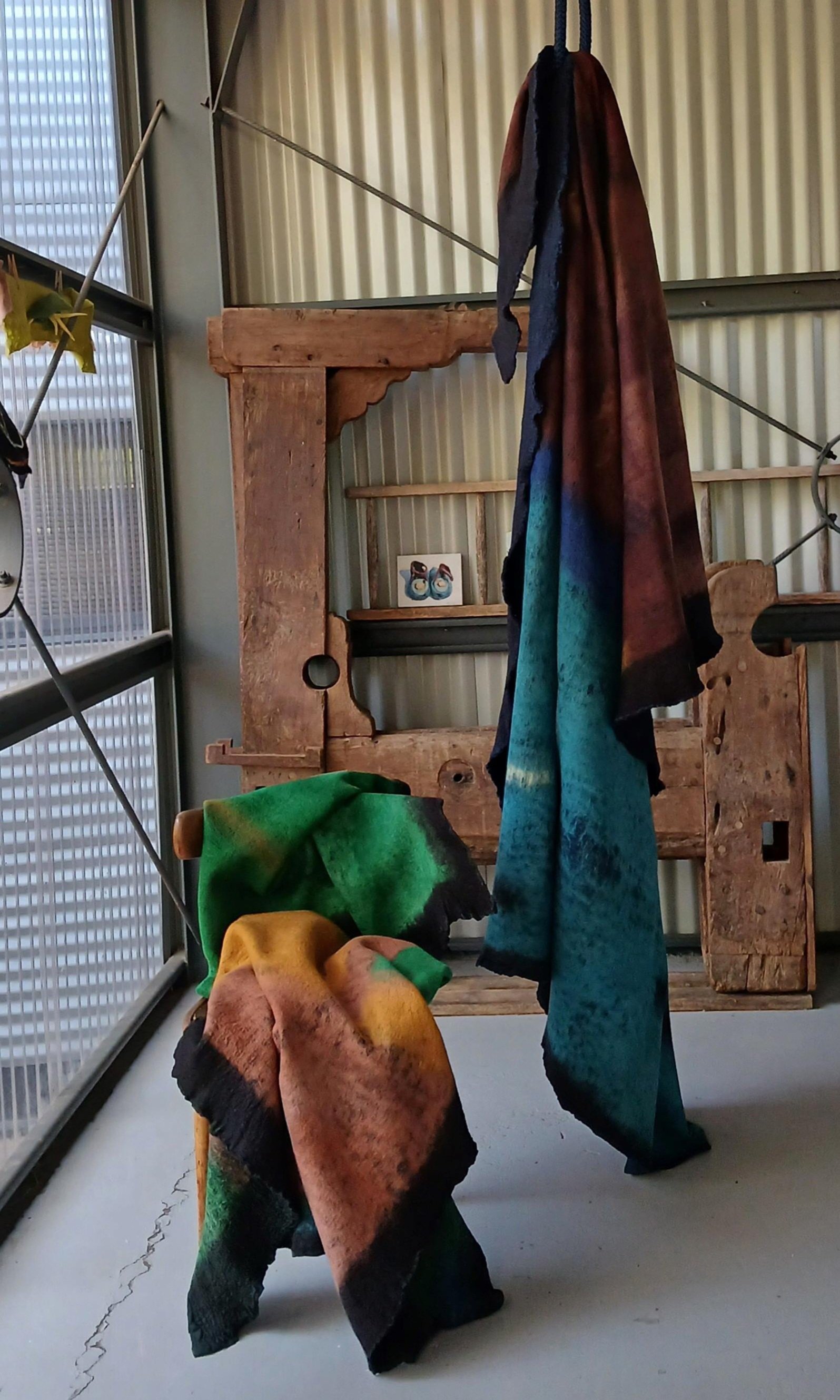 Ensemble of Earth Blanket and Landscape Throwge+block+nuno+throws.jpg