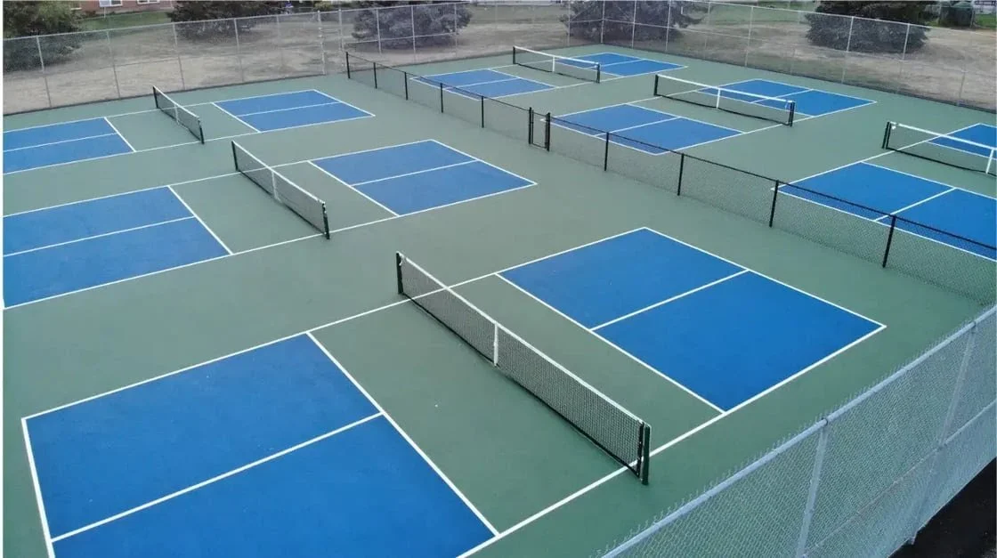 Club Getaway Courts.jpg