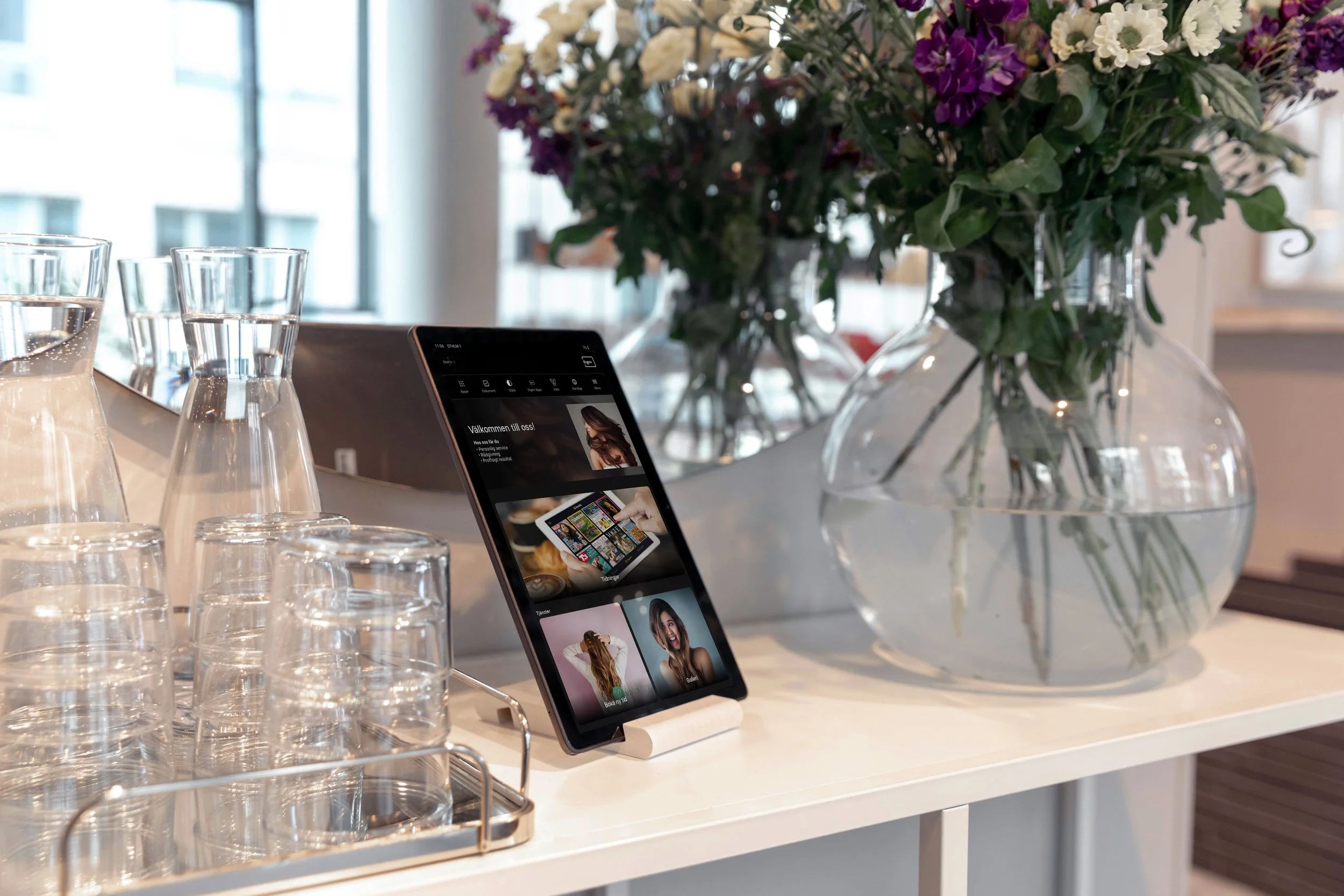 Digmi Salon Dark2.jpeg