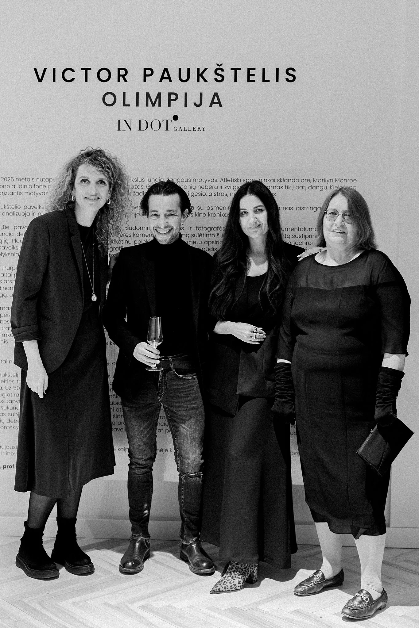 IN_DOT_Gallery.Atidarymas-Jurgita_Lukos_Photography-185_WEB.jpg
