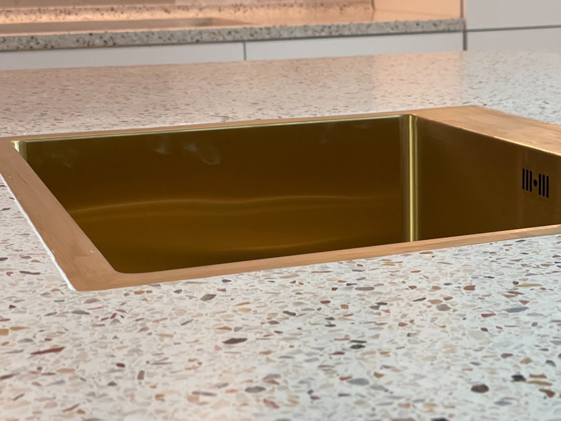 terrazzo-bordplade-raaform-3.jpg