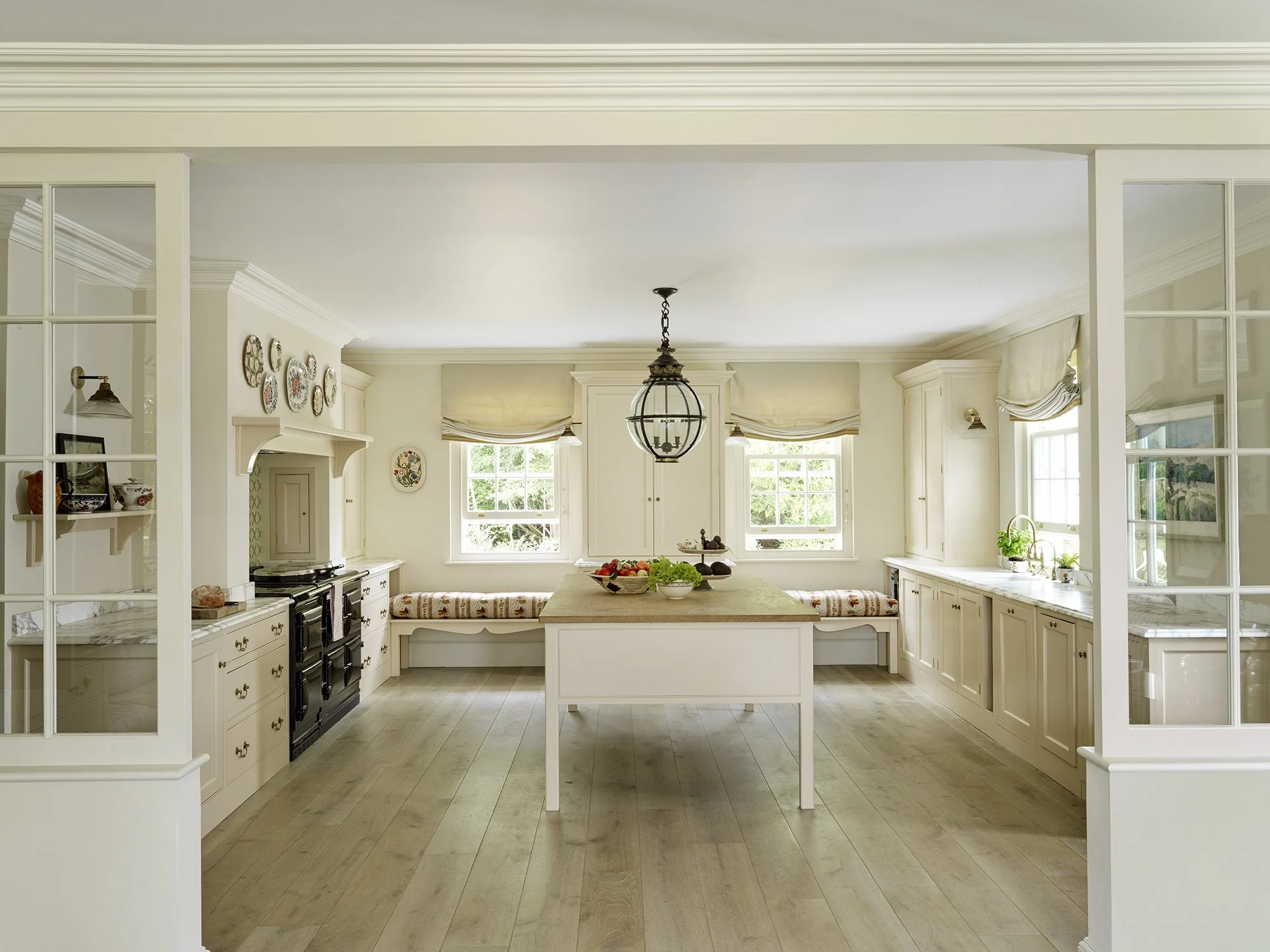 Kitchen 2.jpg