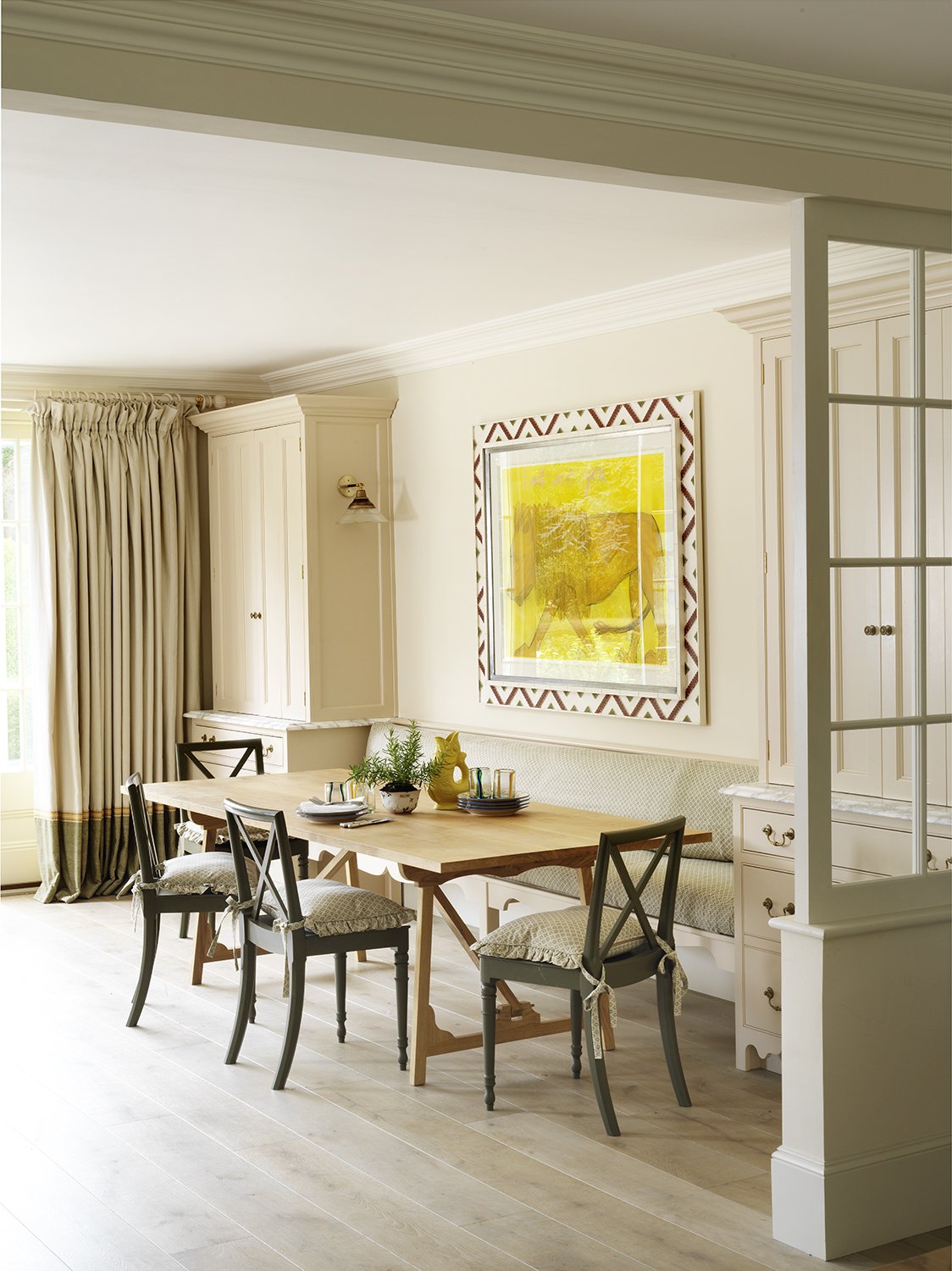Breakfast Room.jpg