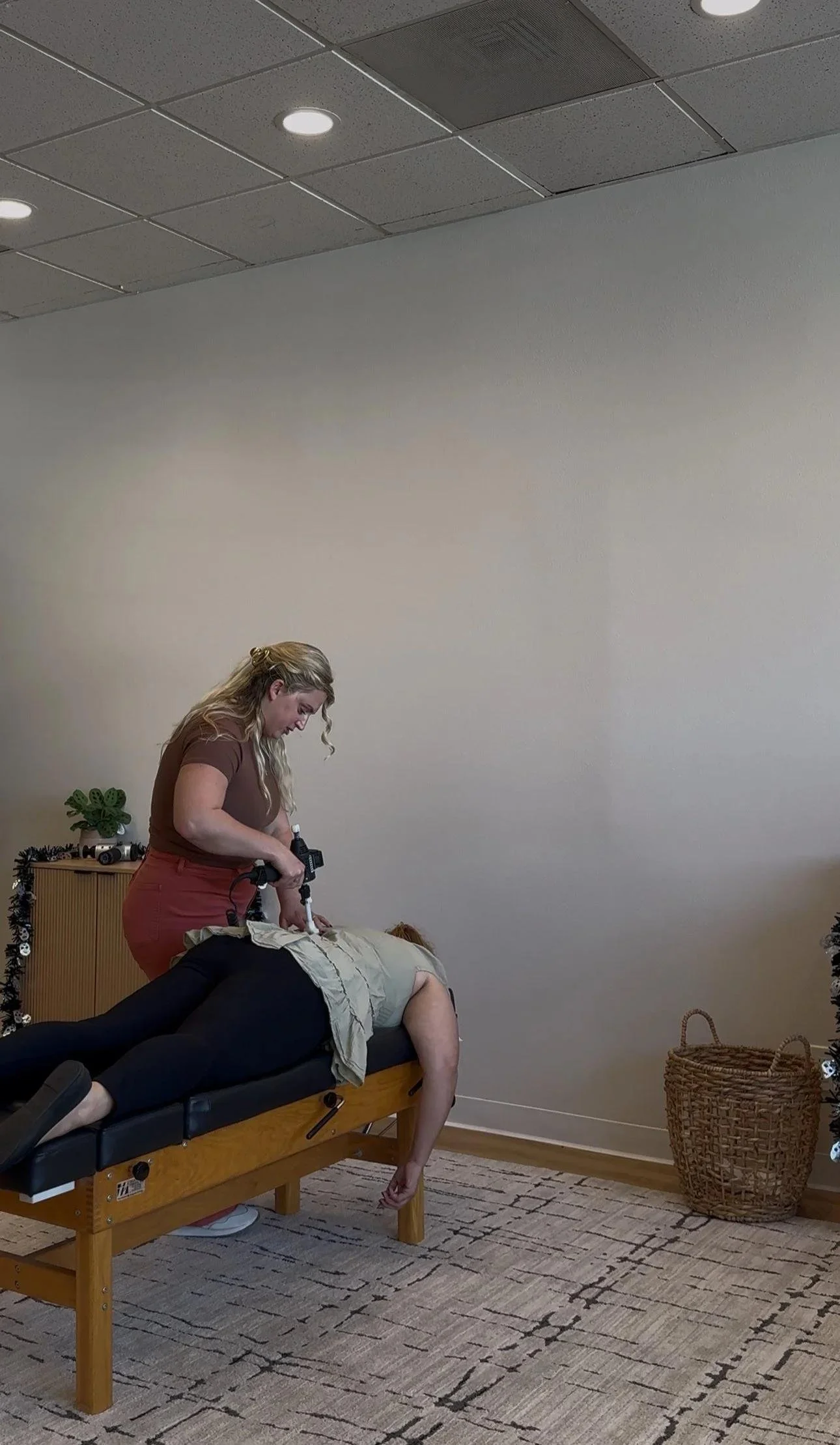 Instrument-assisted chiropractic care supporting autoimmune health in Huntington Beach