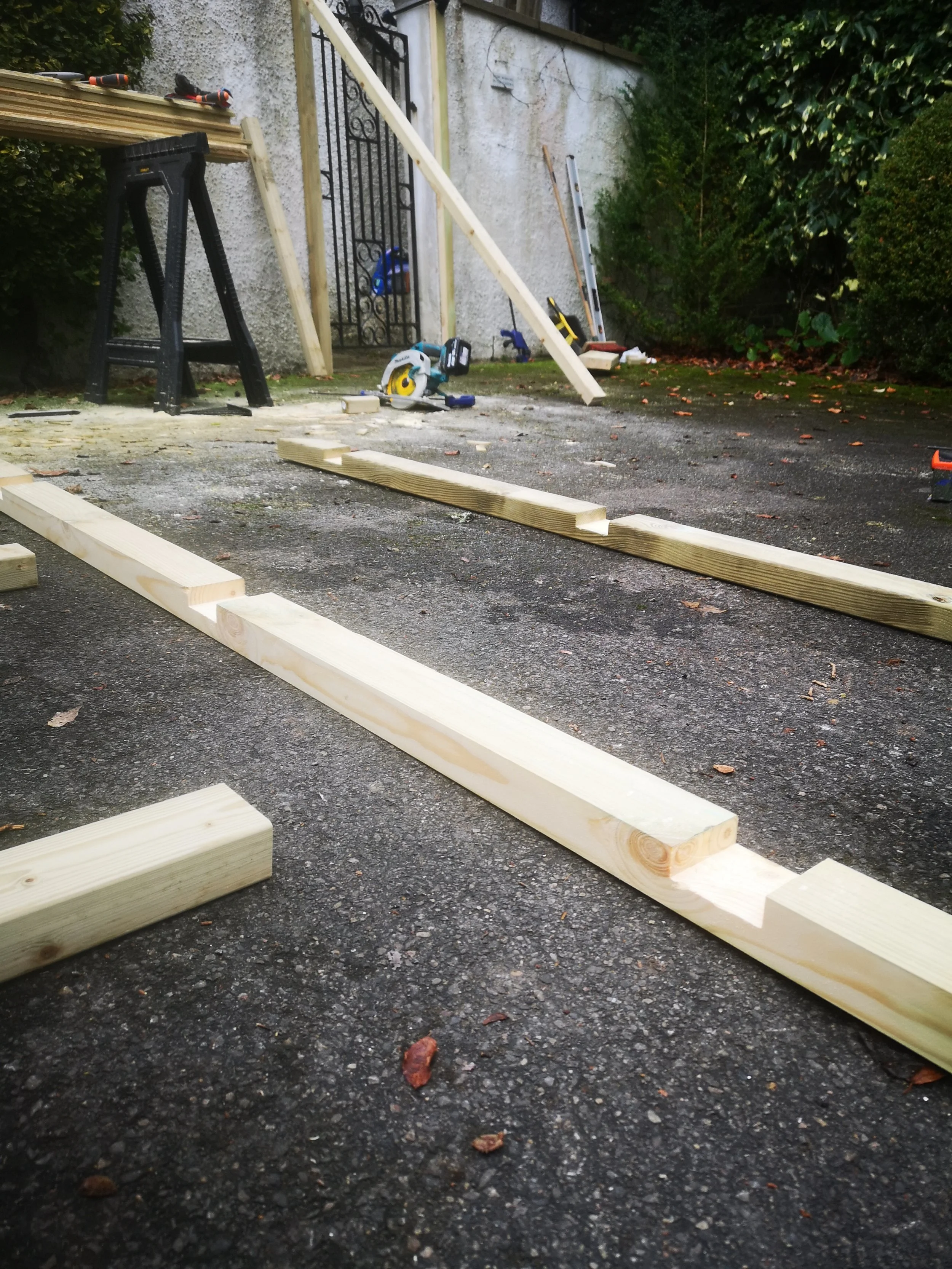 Gate lap joists on a bespoke gate project in Sanderstead.