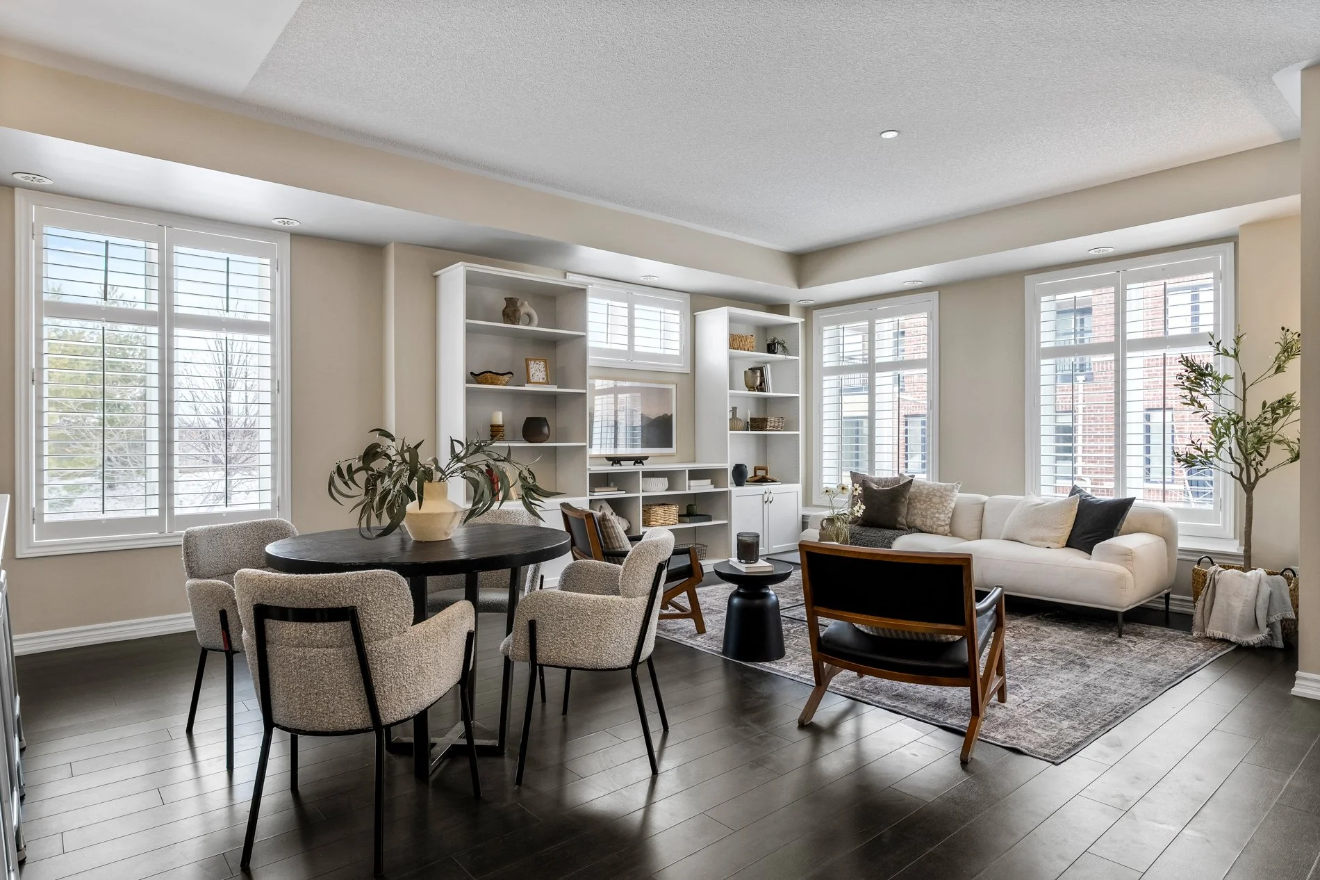 SilverHouseHD-Toronto-Real-Estate-Photography-01215.JPEG