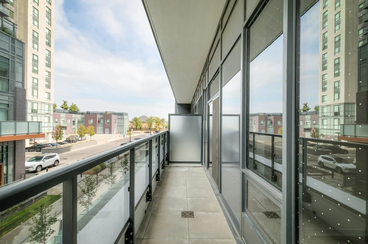web-res-204-5105_Hurontario_St-250918-022.jpeg