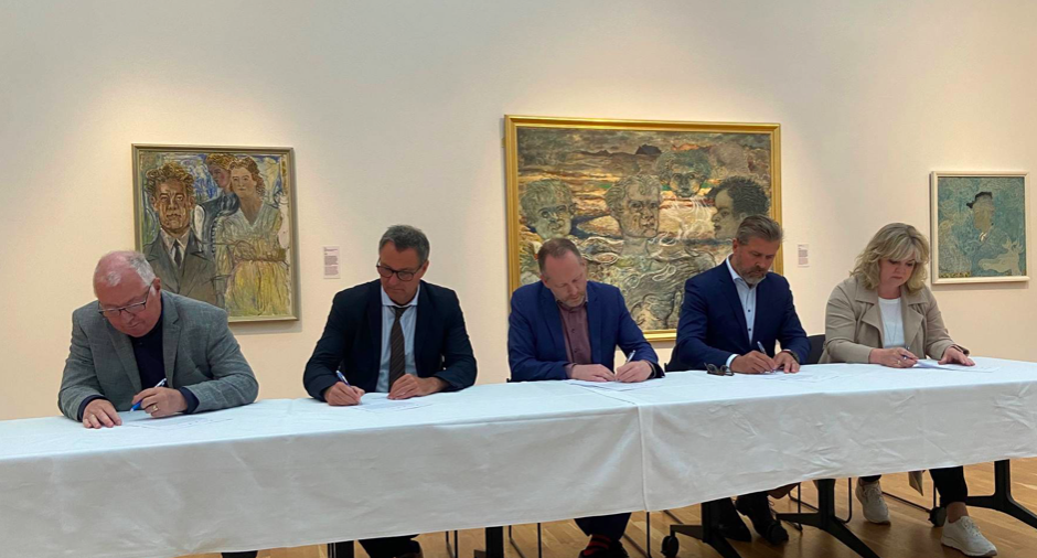 Heildarendurskoðun á þjónustu við eldra fólk ýtt úr vör