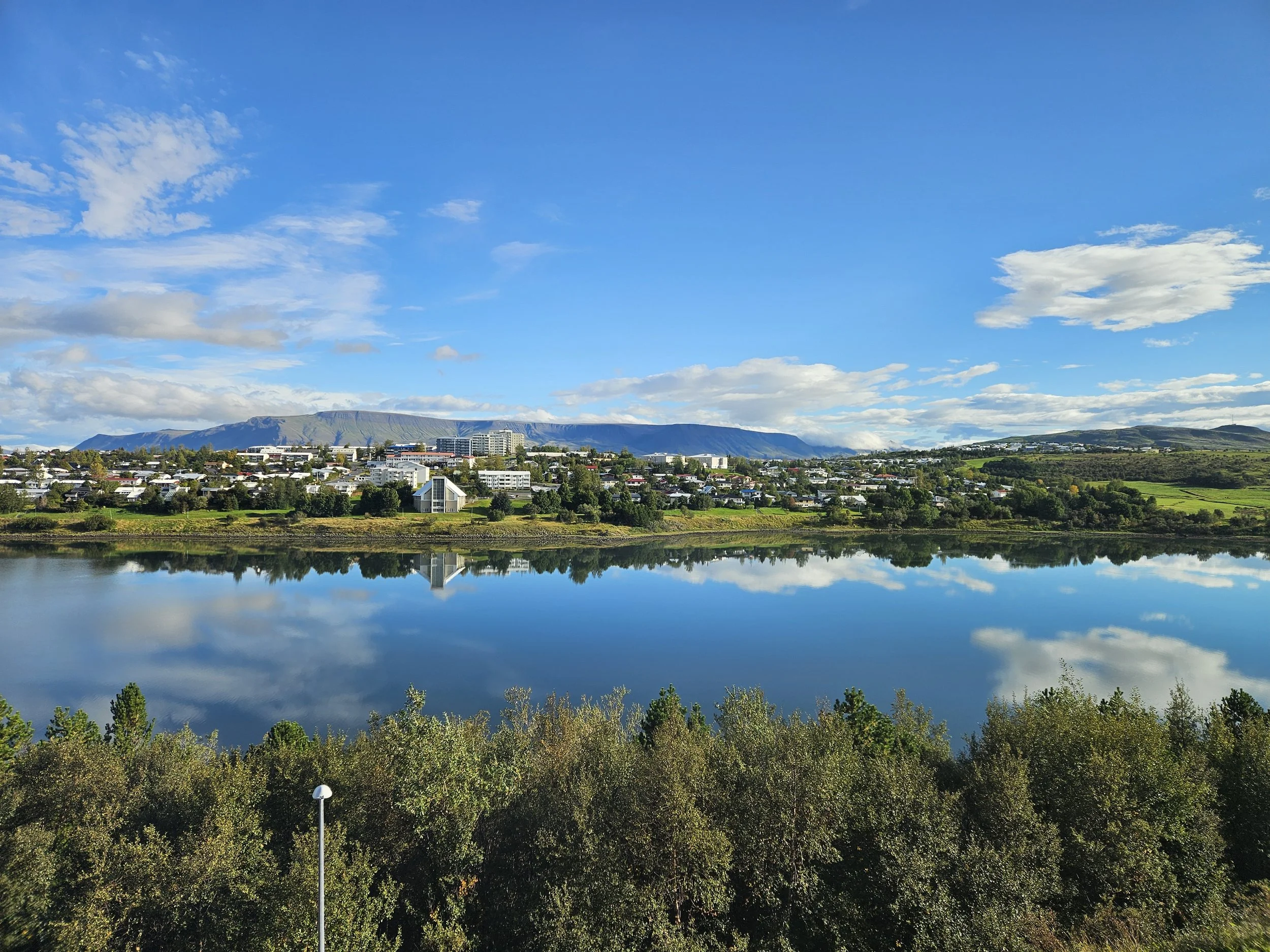Lokun skrifstofu vegna Landsfundar 