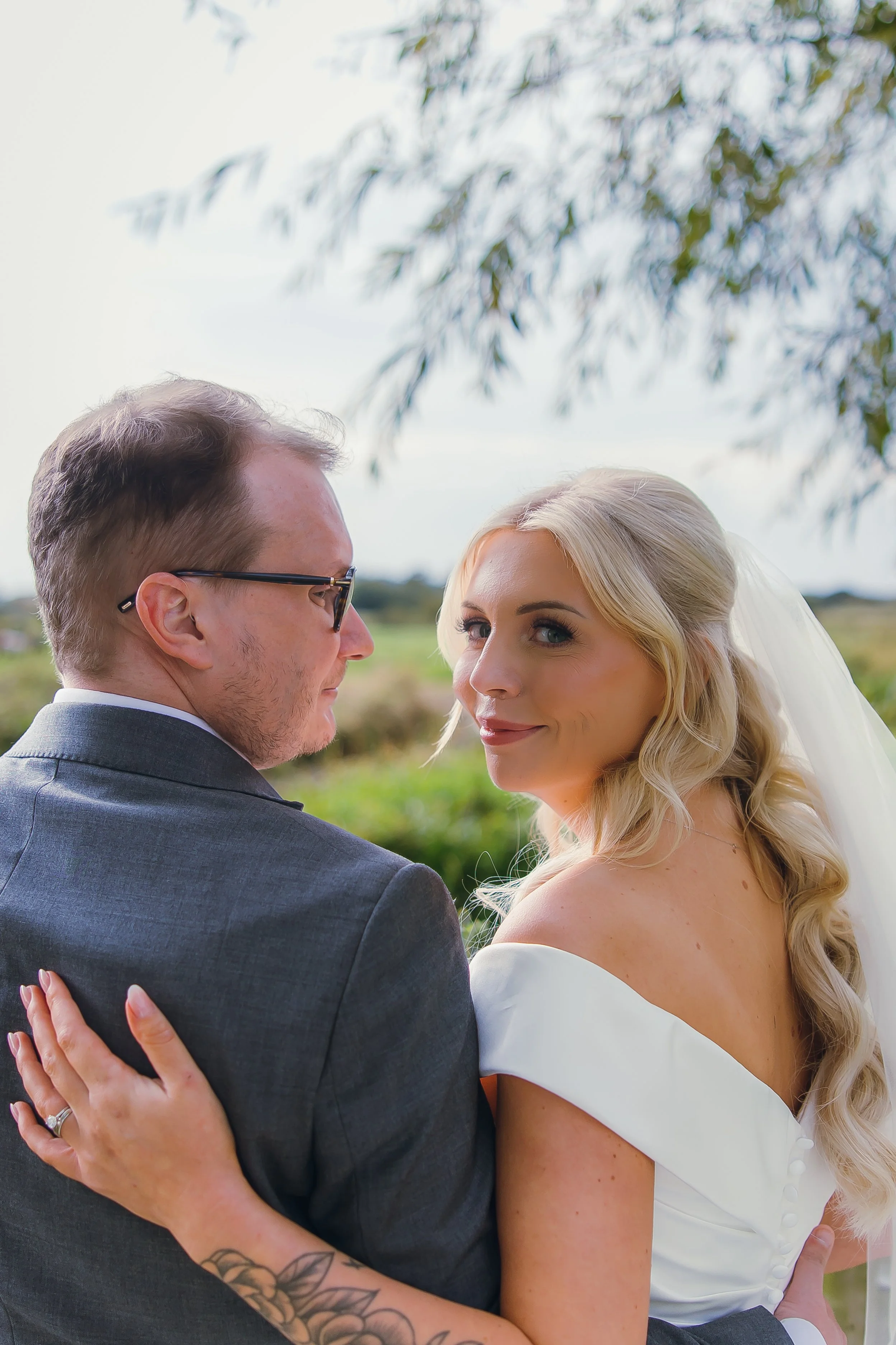 Mr and Mrs Ford Sneak Peaks-1-4.jpg