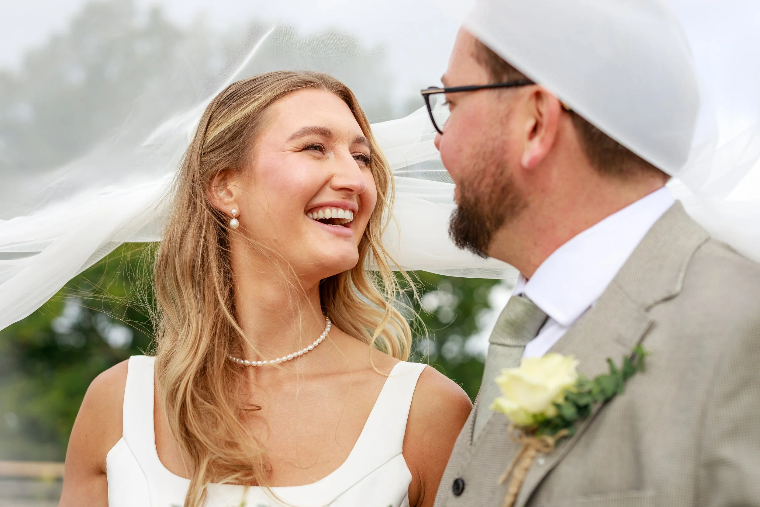 Mr and Mrs Strudwick Sneak Peaks-21.jpg