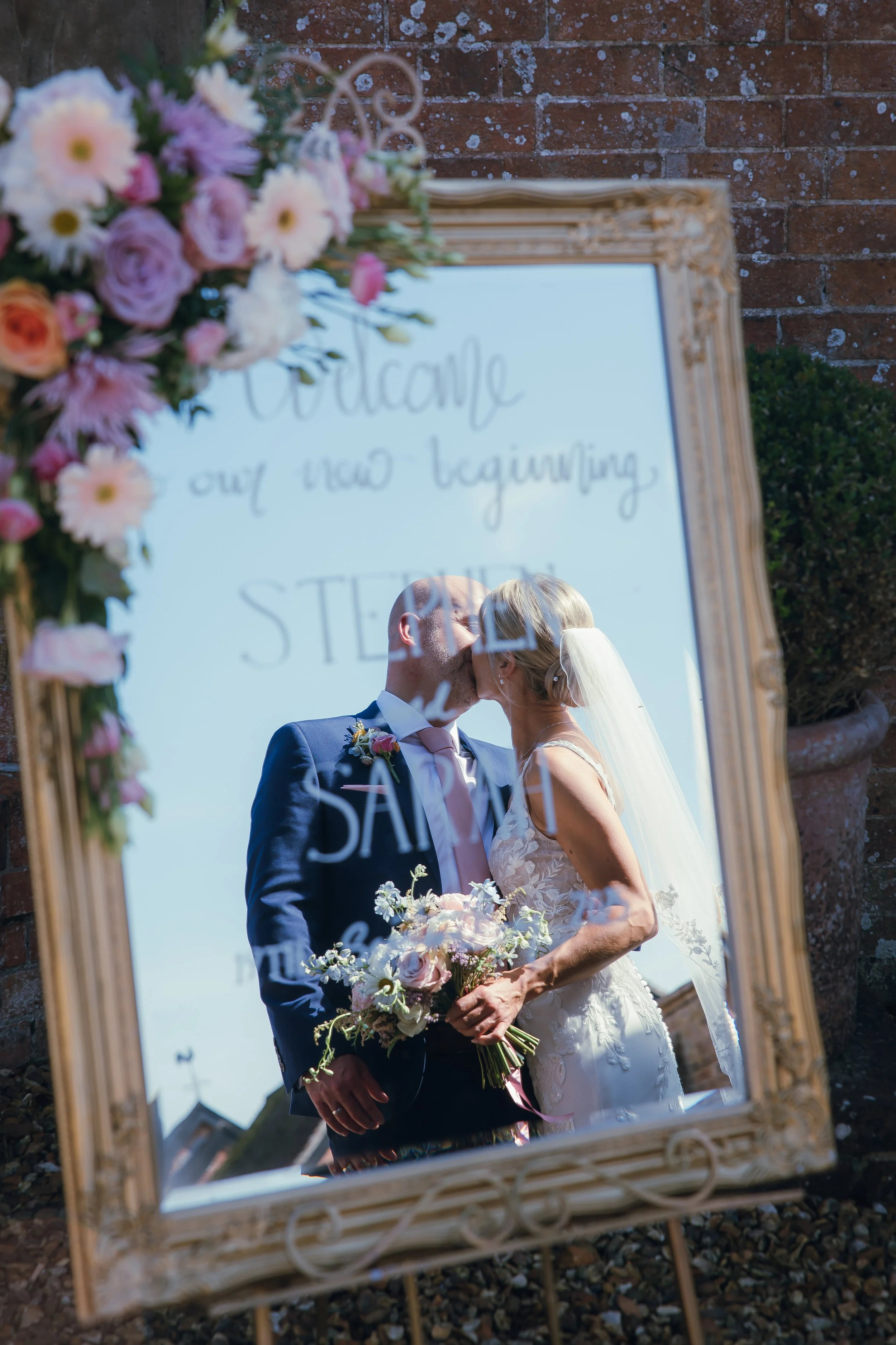 Mr and Mrs Layland Sneak Peaks-9.jpg