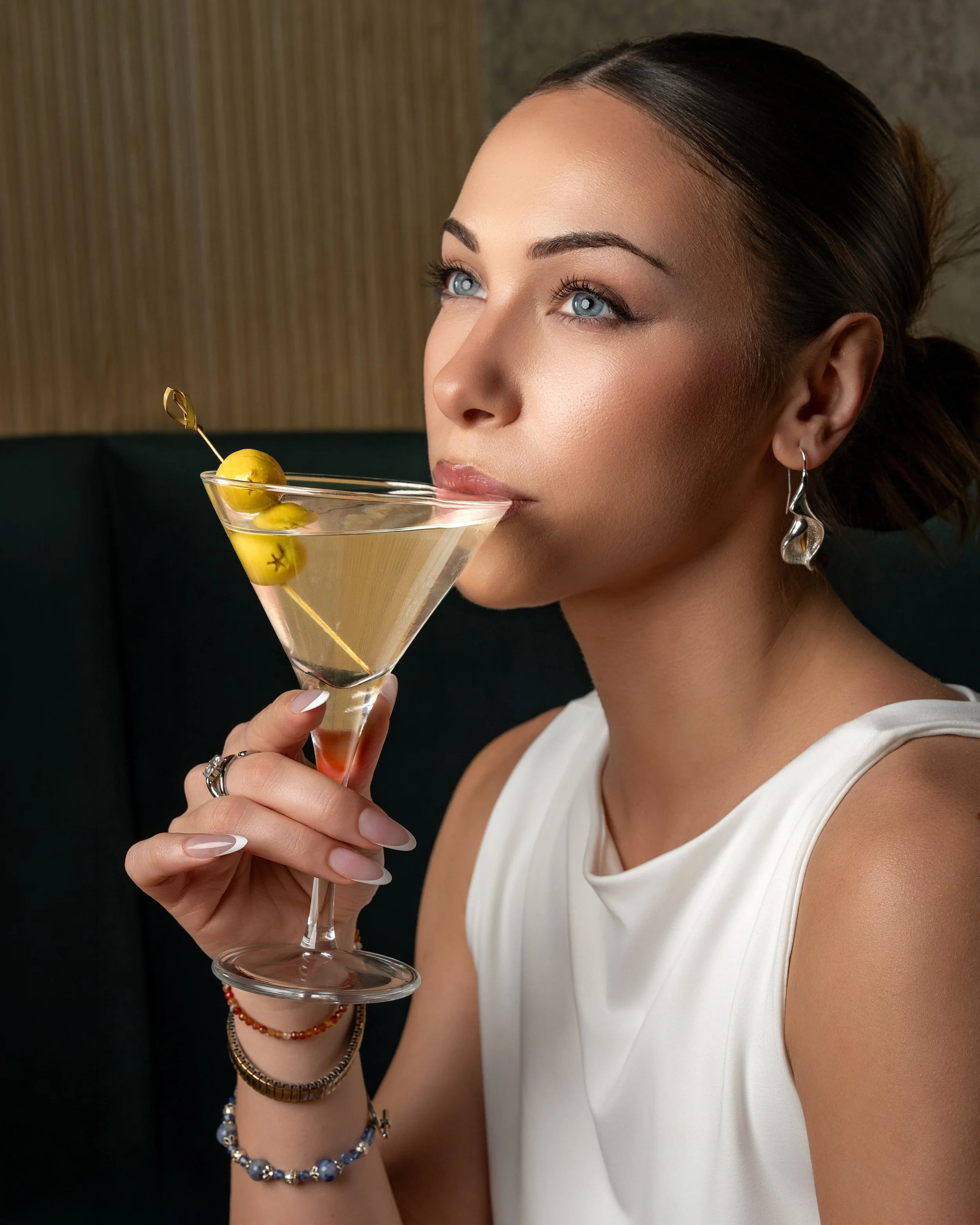 dirty_martini-335.jpg
