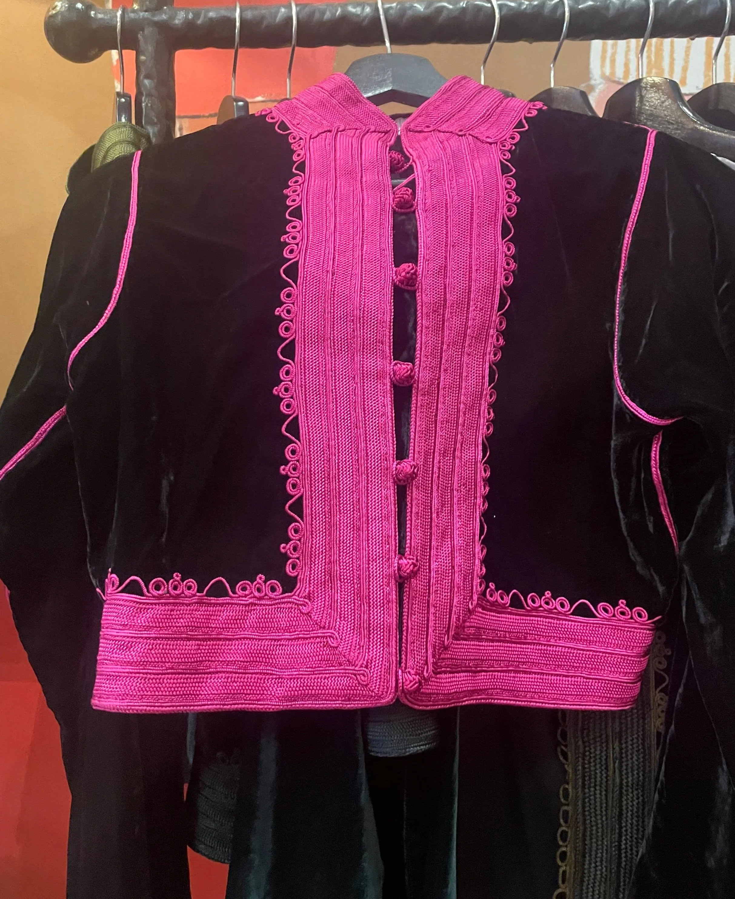 El_Fenn_Store_Bolero_IMG_2904.jpg