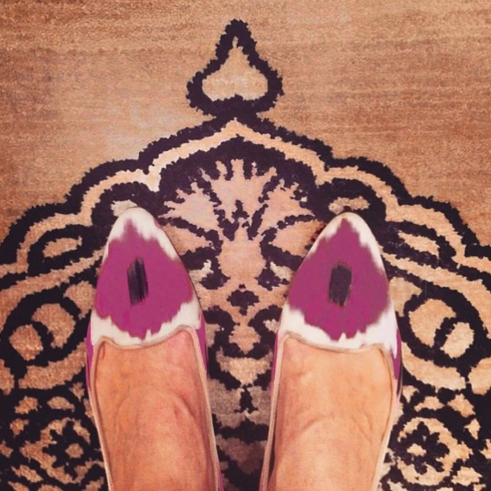 MS_edit_raspberry_shoe_on_Carpet.jpg
