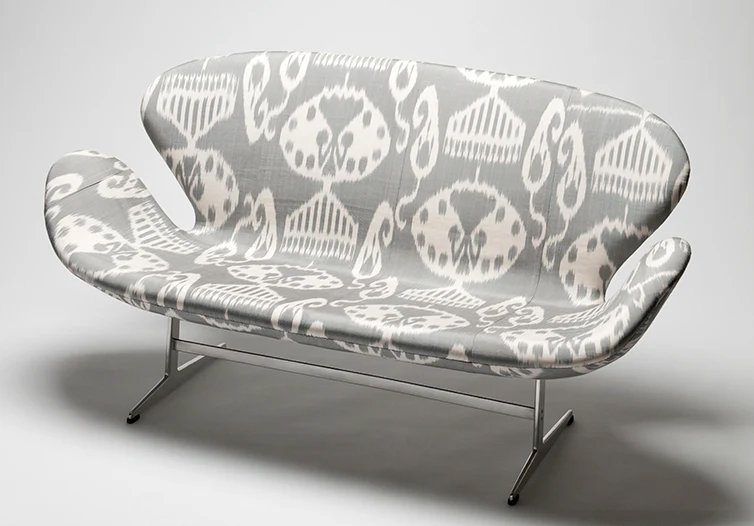 Arne Jacobson Swan Settee in Dove Remy Ikat