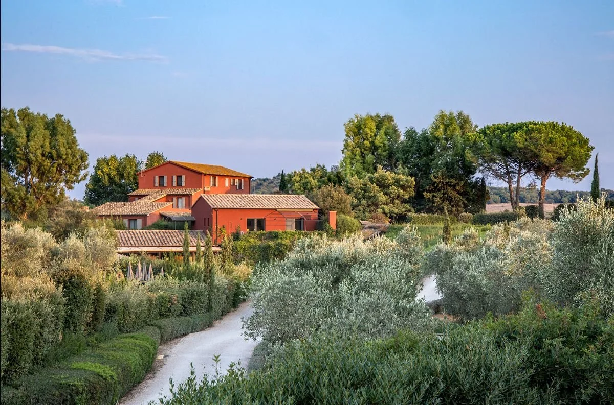 Avoid a Travel Emergency: What To Do When Things Go Wrong