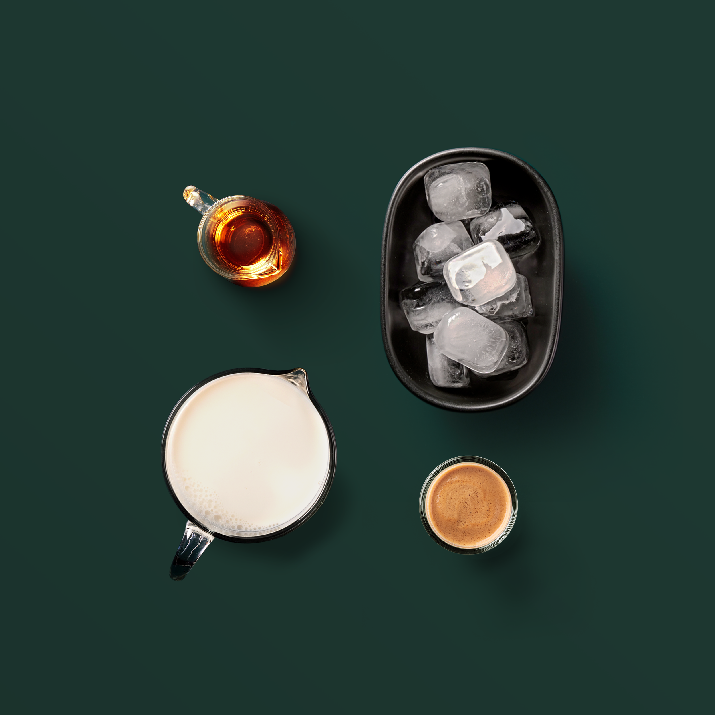 STARBUCKS-SBU-SBUX_Dairy_Alt_2022-Website_Recipes-Still_IcedALmondLatte-2880x2880.png