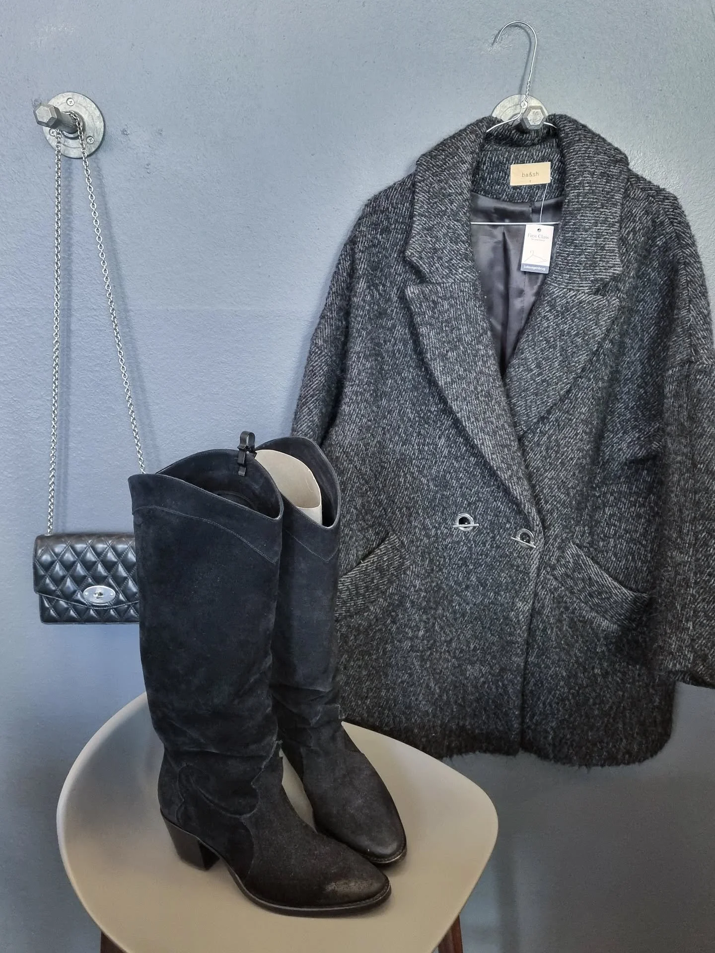 Ba&amp;sh jakke, str. S (1), til 1200 kr., Mulberry Small Darley taske til 3500 kr., Dondup st&oslash;vler, str. 39, til 1400 kr.
