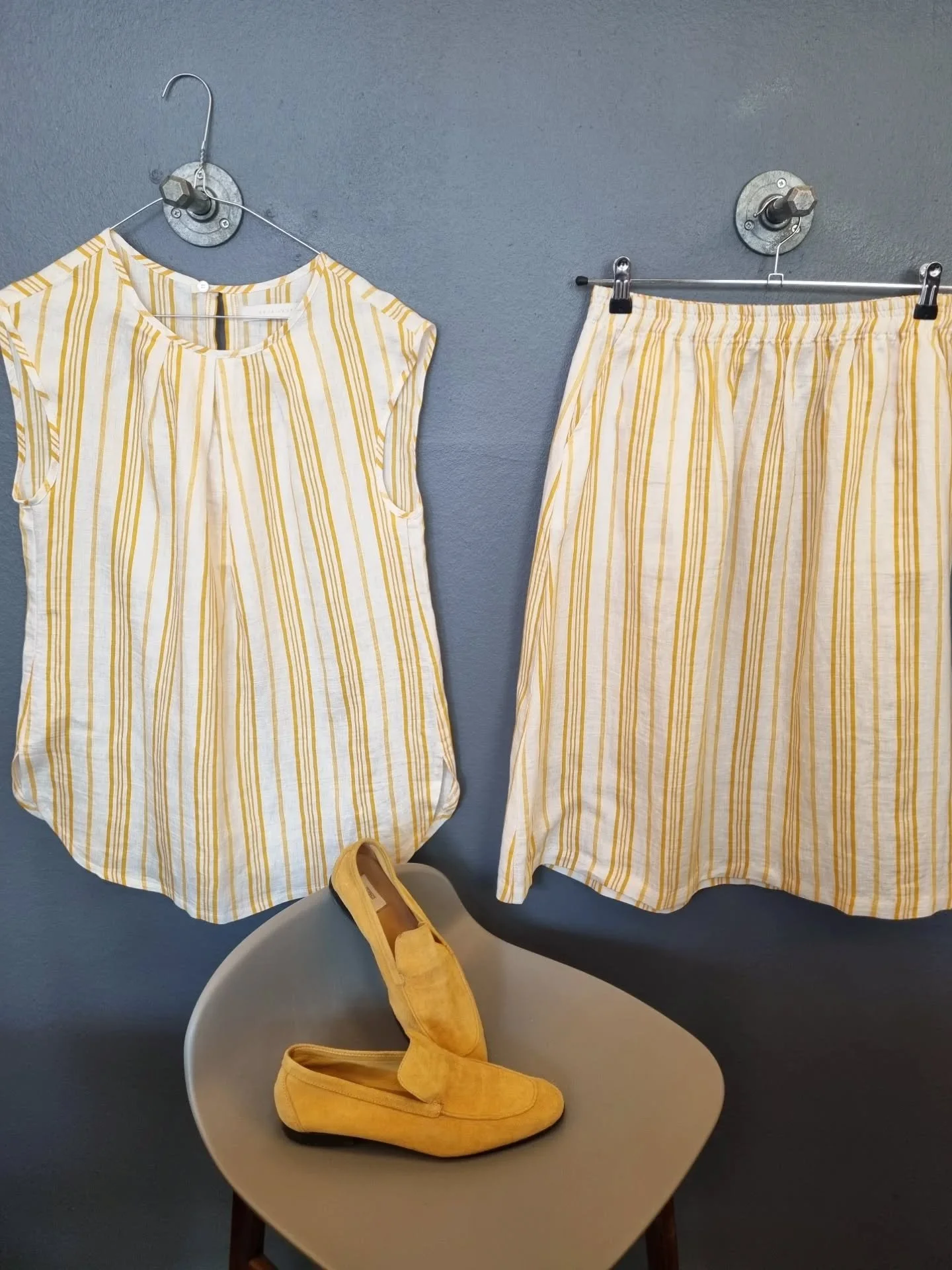 Naja Lauf s&aelig;t, str. 36/38, til 700 kr., Closed loafers, str. 37, til 1000 kr.