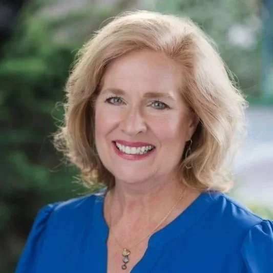 Image of Lisa Loggins