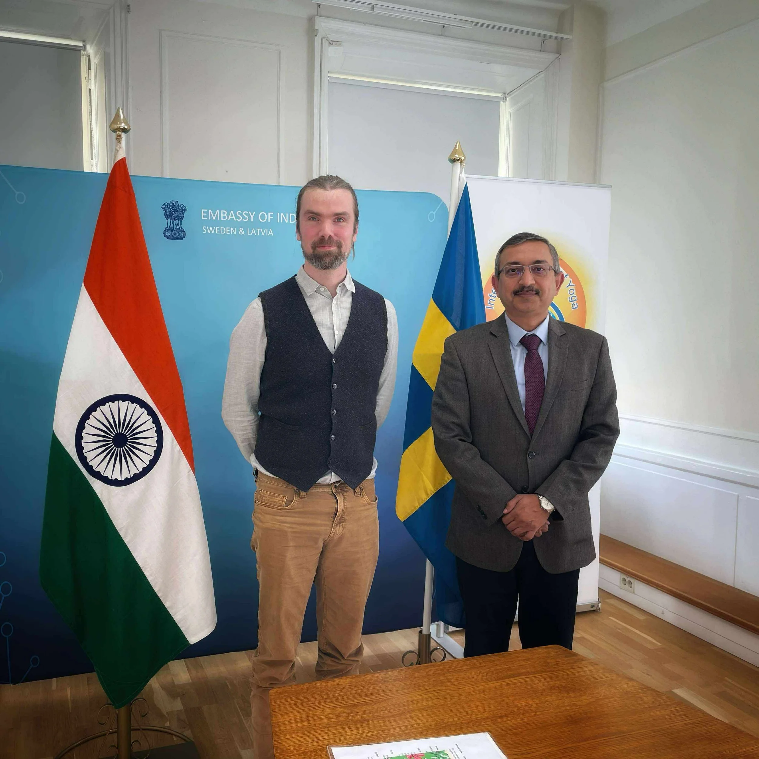 johan-silver-idiens-ambassadör-indiska-ambassaden-ayurveda.jpg