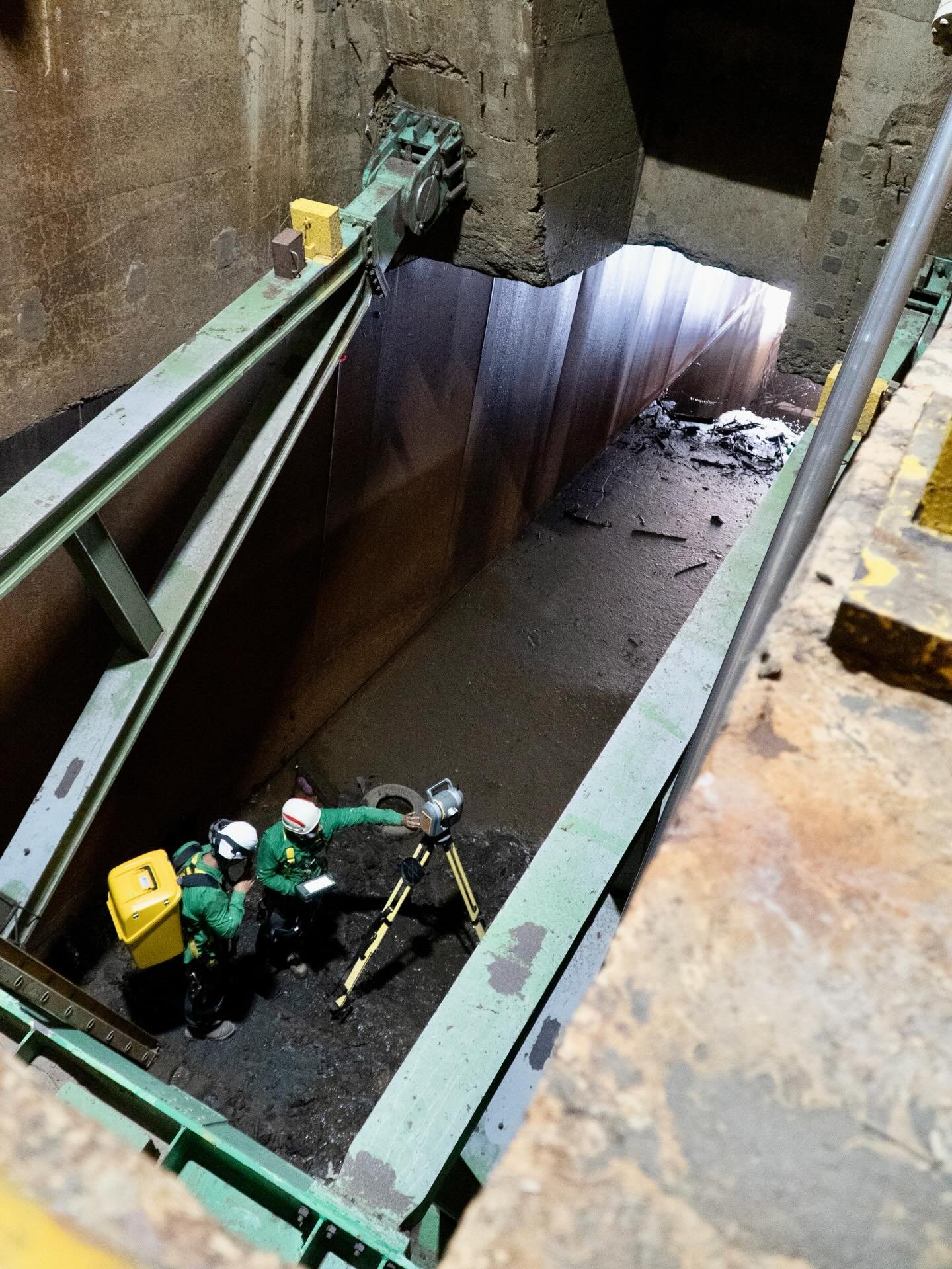 Trabajo muy interesante de escaneo en sitio de dif&iacute;cil acceso, donde era muy importante la seguridad ocupacional de nuestro equipo. Tenemos conocimiento en trabajos en altura para llevar a cabo este tipo de proyectos sin problemas. 
.
.
.
#Fer