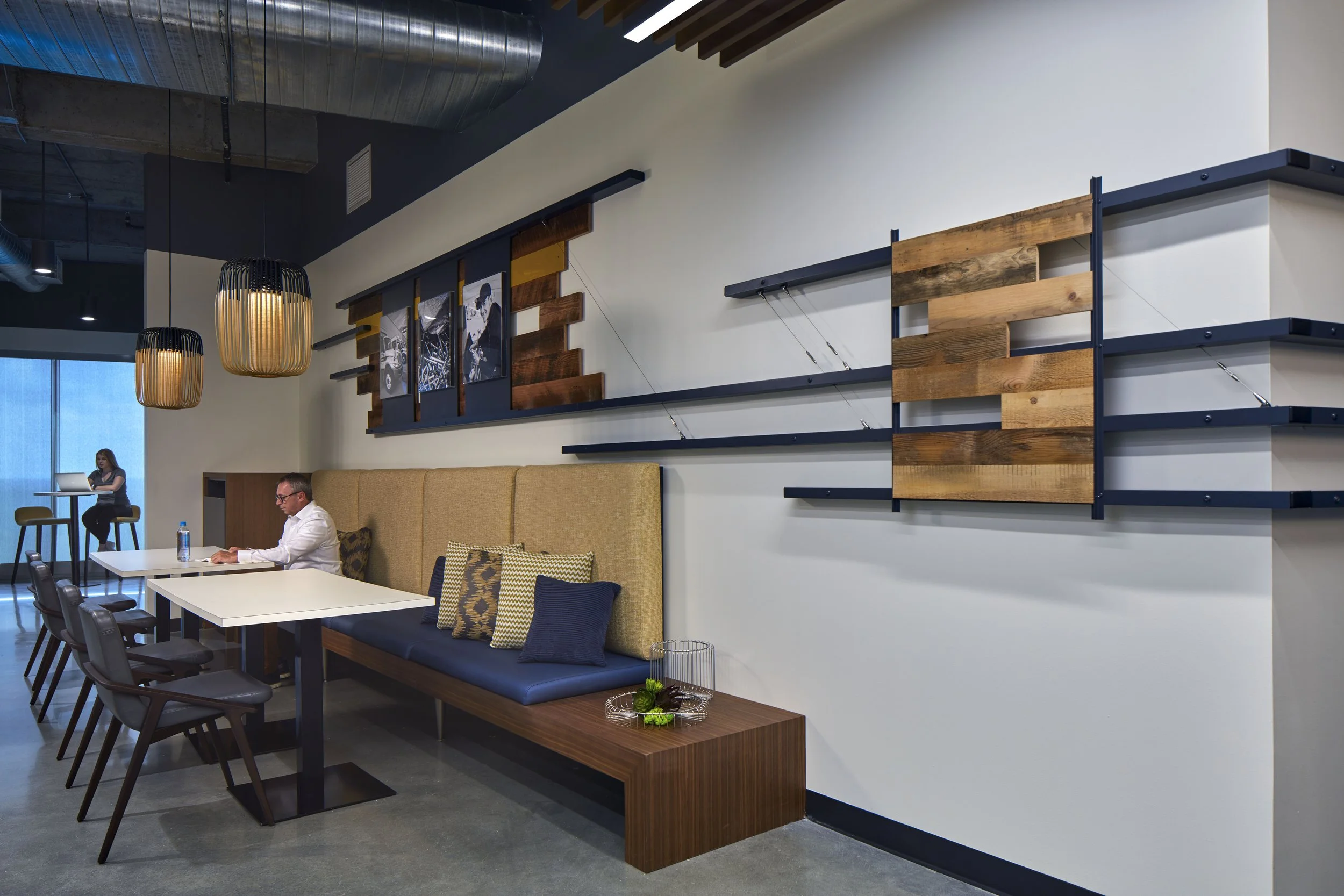 HD Supply_Collaboration_Break_Social Hub 2_Small.jpg