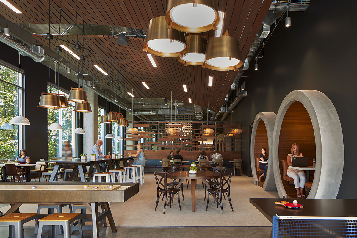 HD Supply_Dining_Collaboration 2_Small_2.png