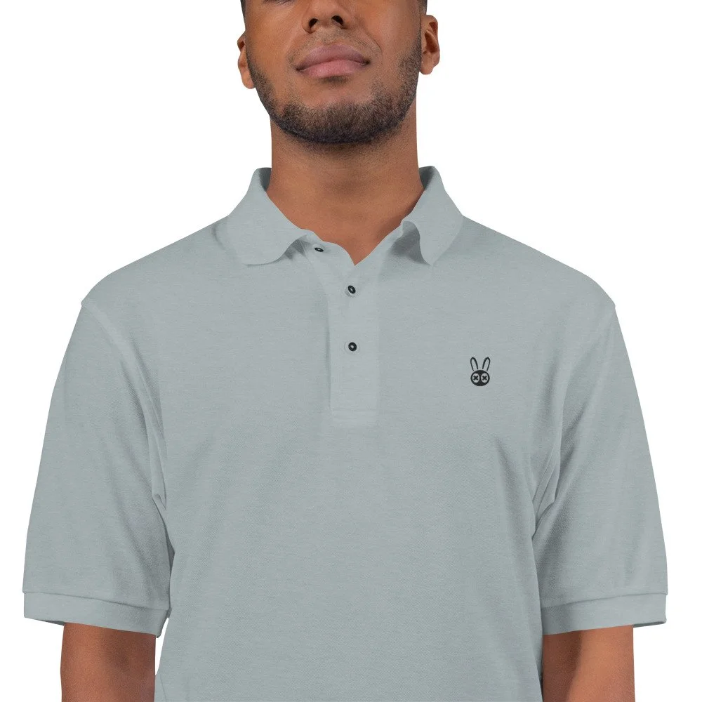 mens-premium-polo-shirt-cool-heather-zoomed-in-6a33e7542066c.jpg