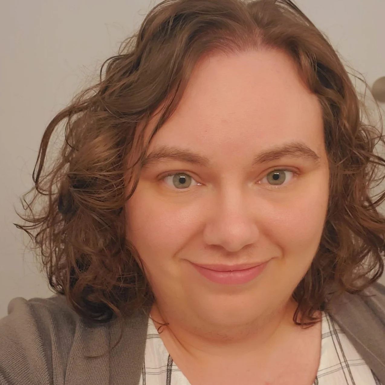 Headshot.jpg