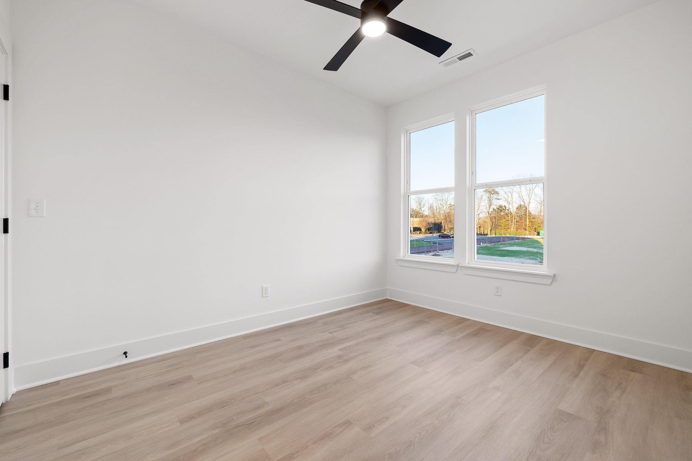 25-5214 Northpoint-25.jpg