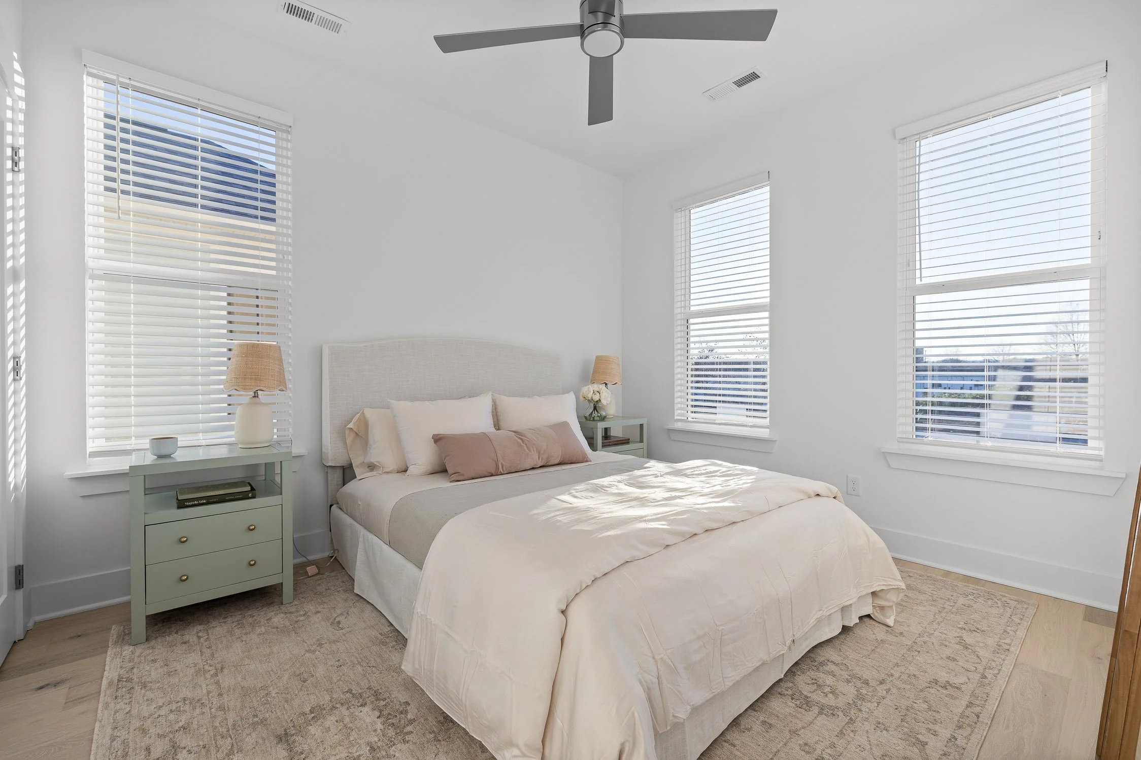 28-5106 Northpoint-28.jpg