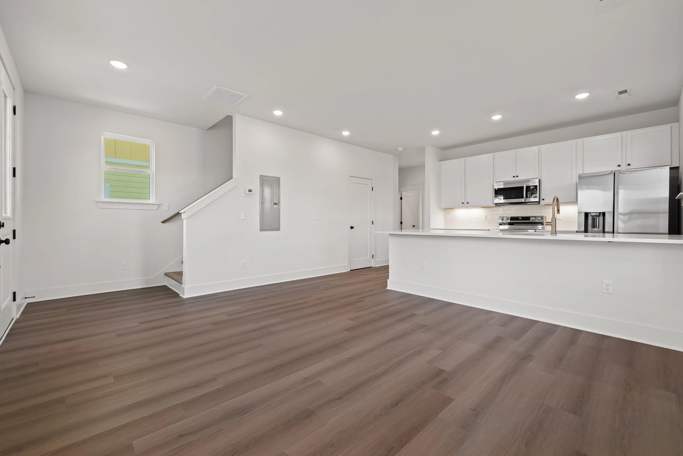 09-5112 Northpoint-9.jpg