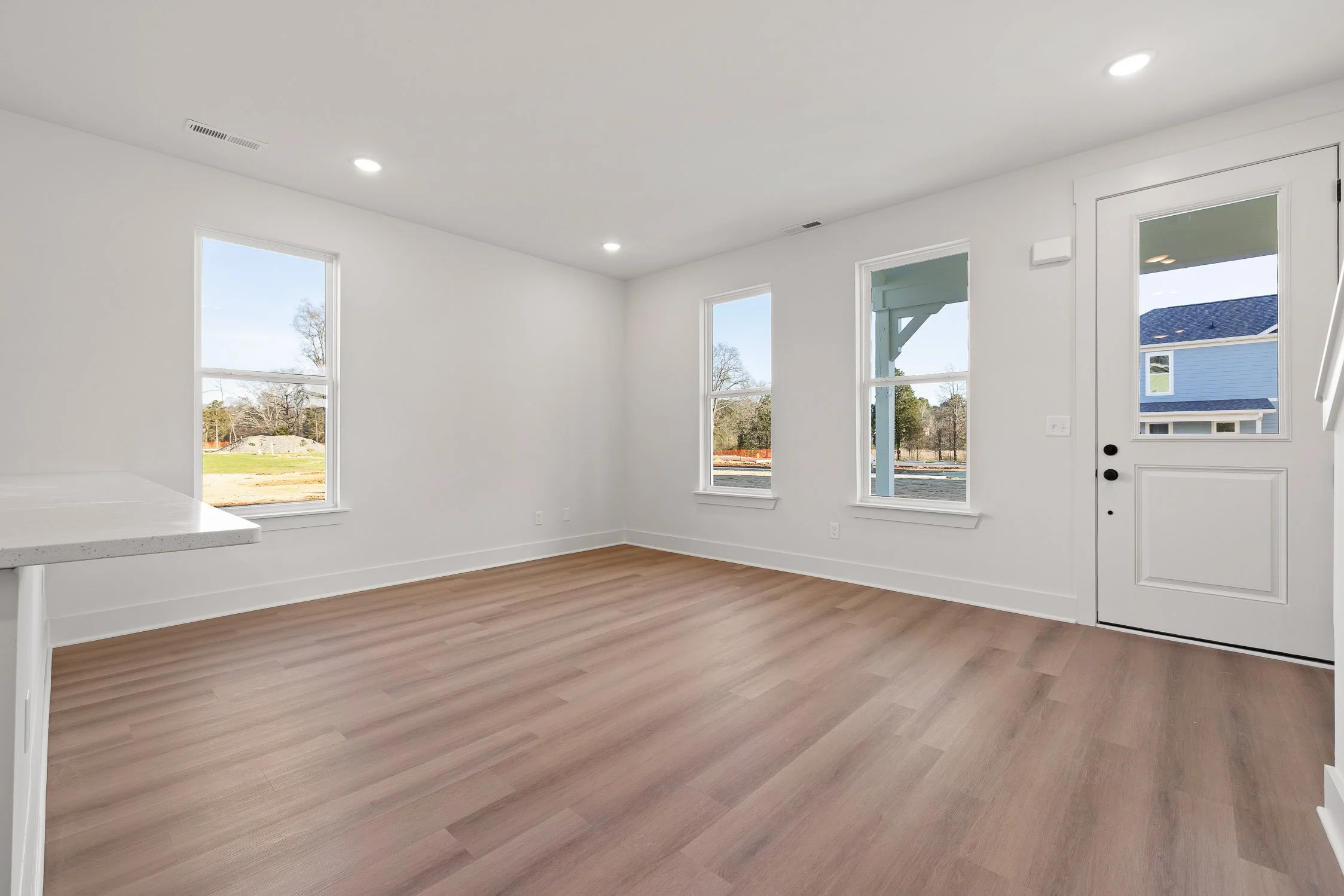 12-5112 Northpoint-12.jpg