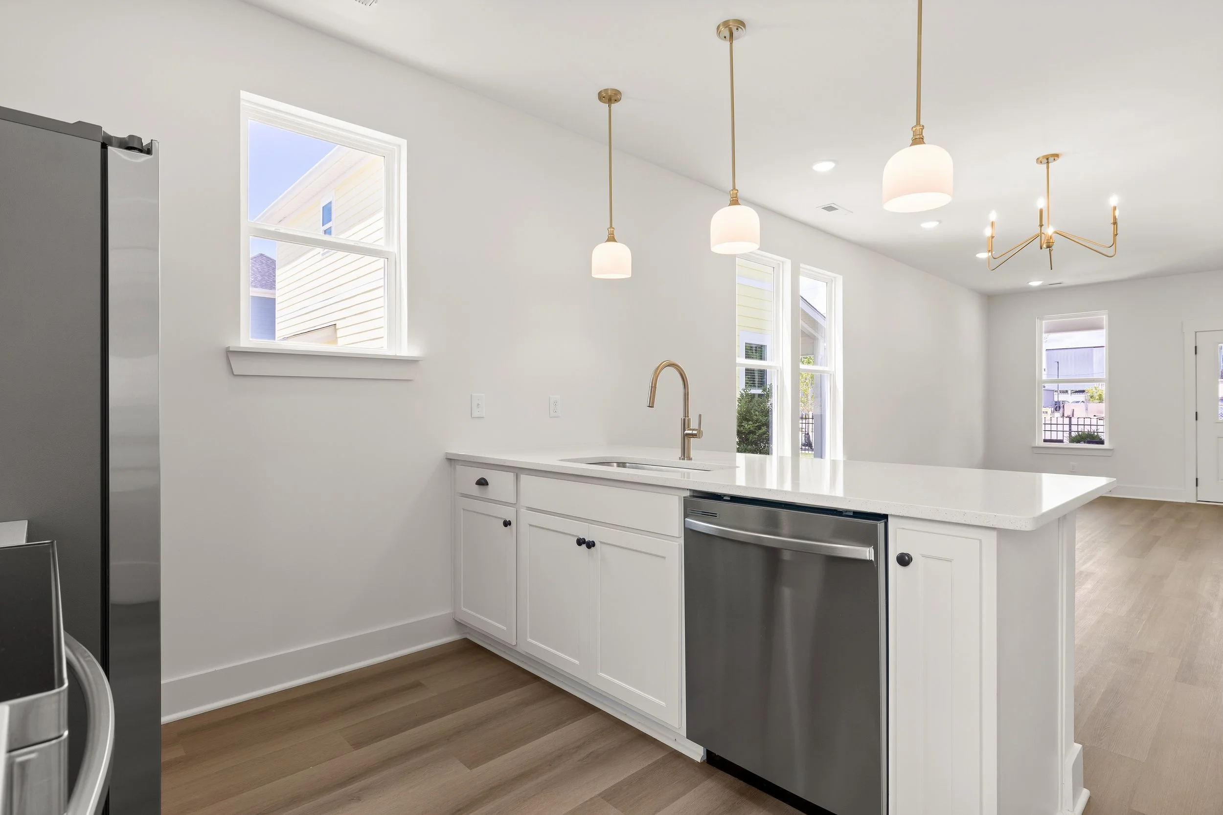 22-W 35th-22.jpg