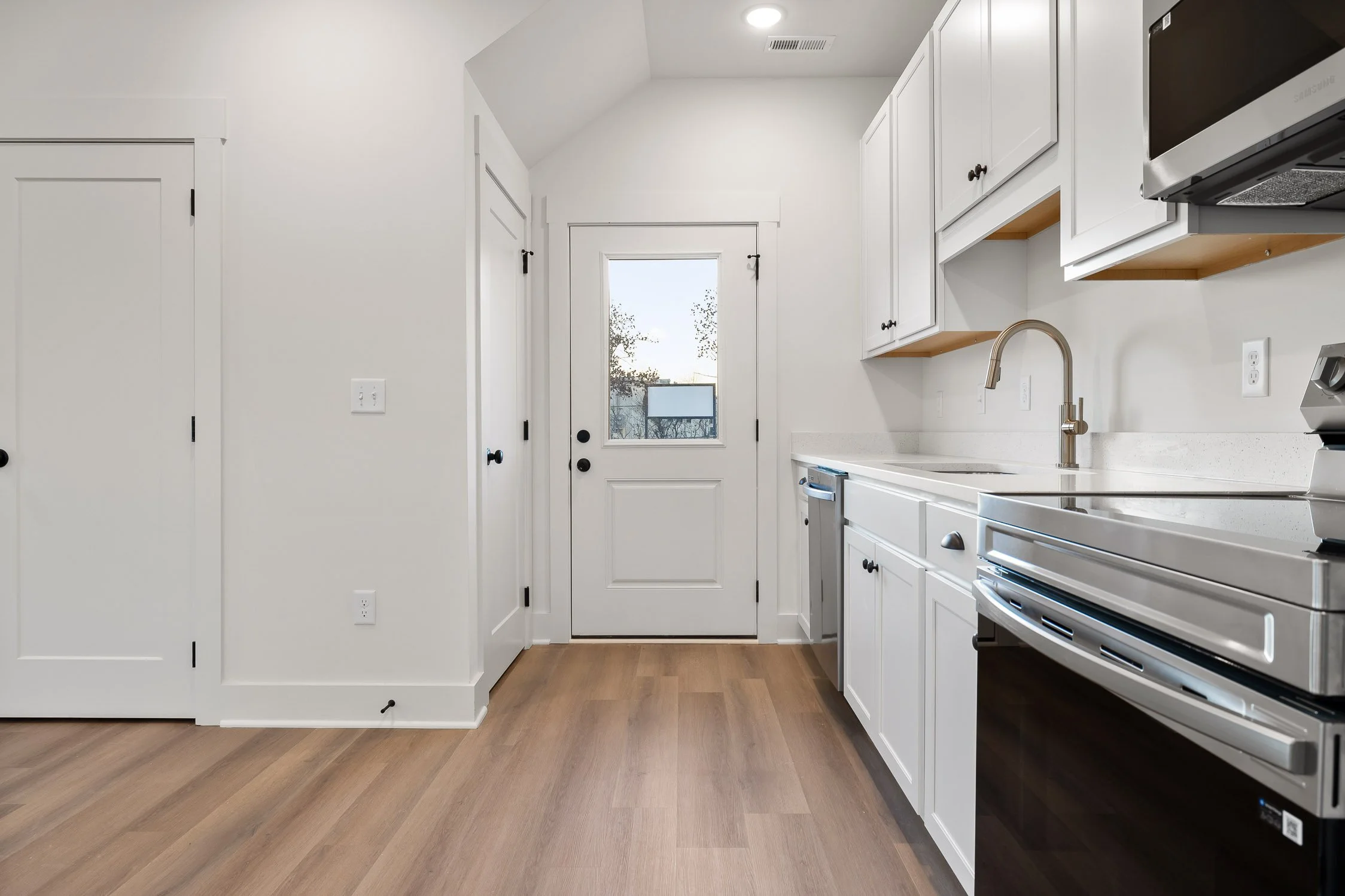 13-5208 Northpoint-13.jpg