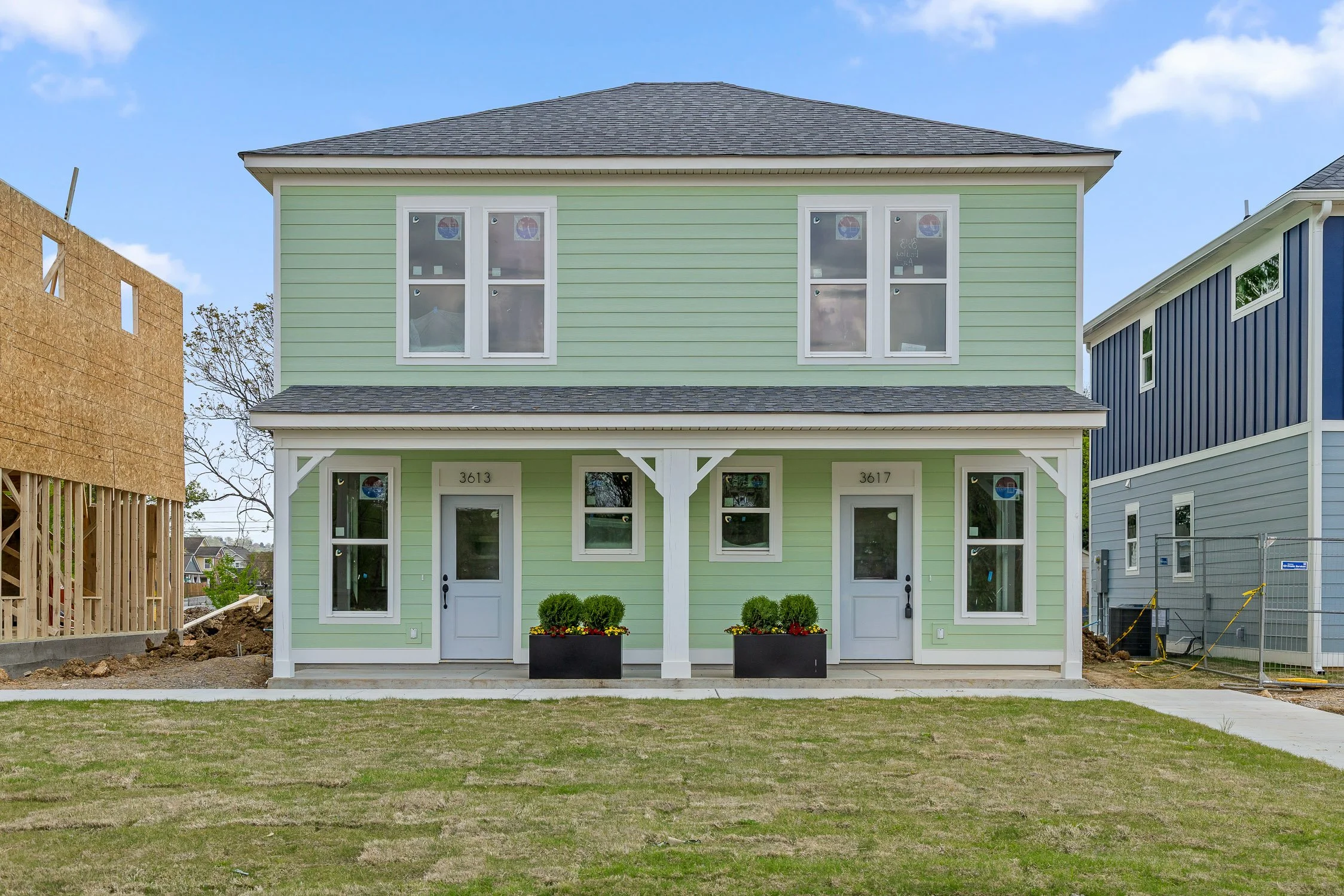Chickadee (Open Floor Plan) Starting at $279,000 2 Bed | 1.5 Bath | 870 sq ft