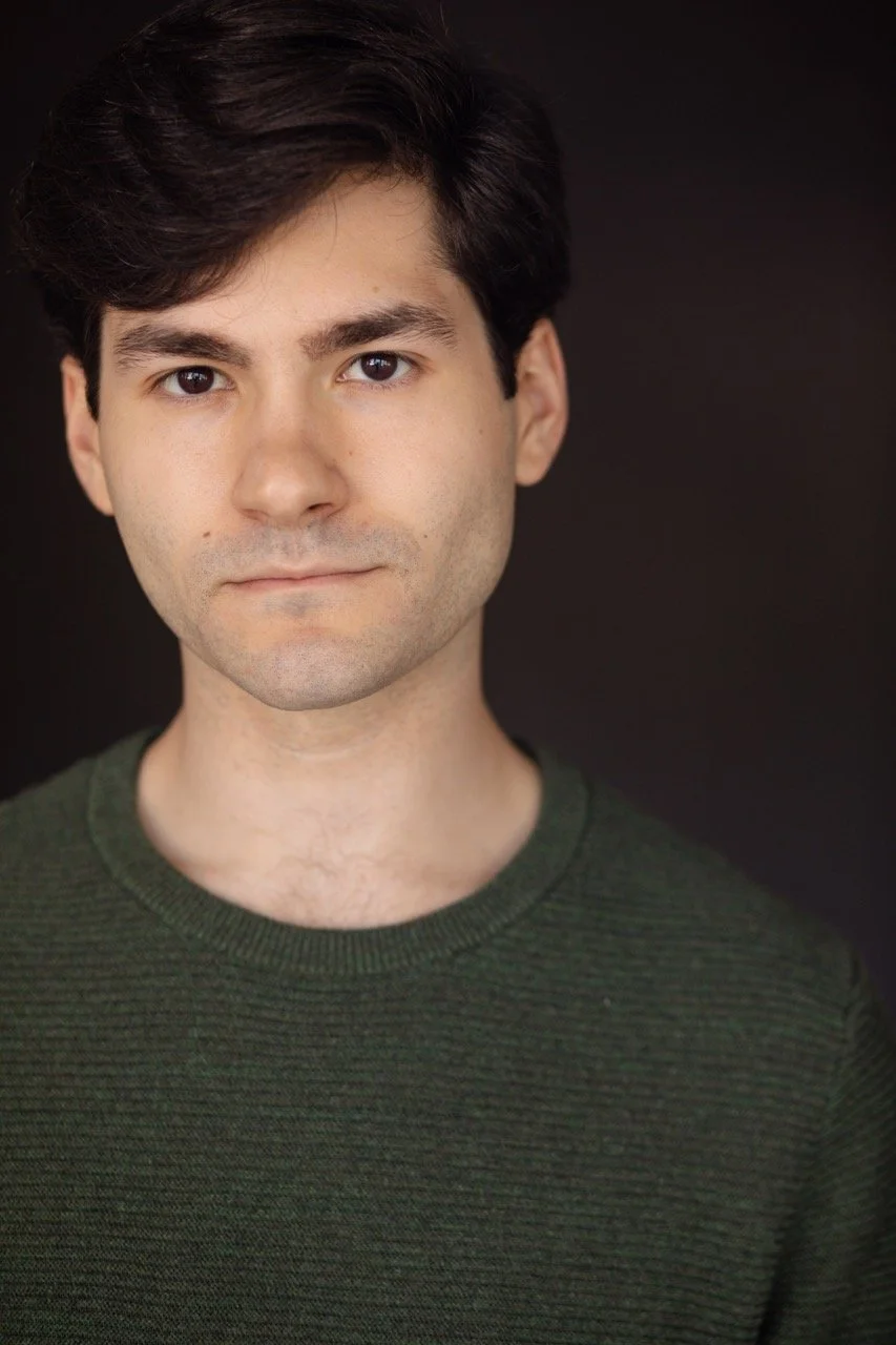 Austin Anderson as Julian Marsh 