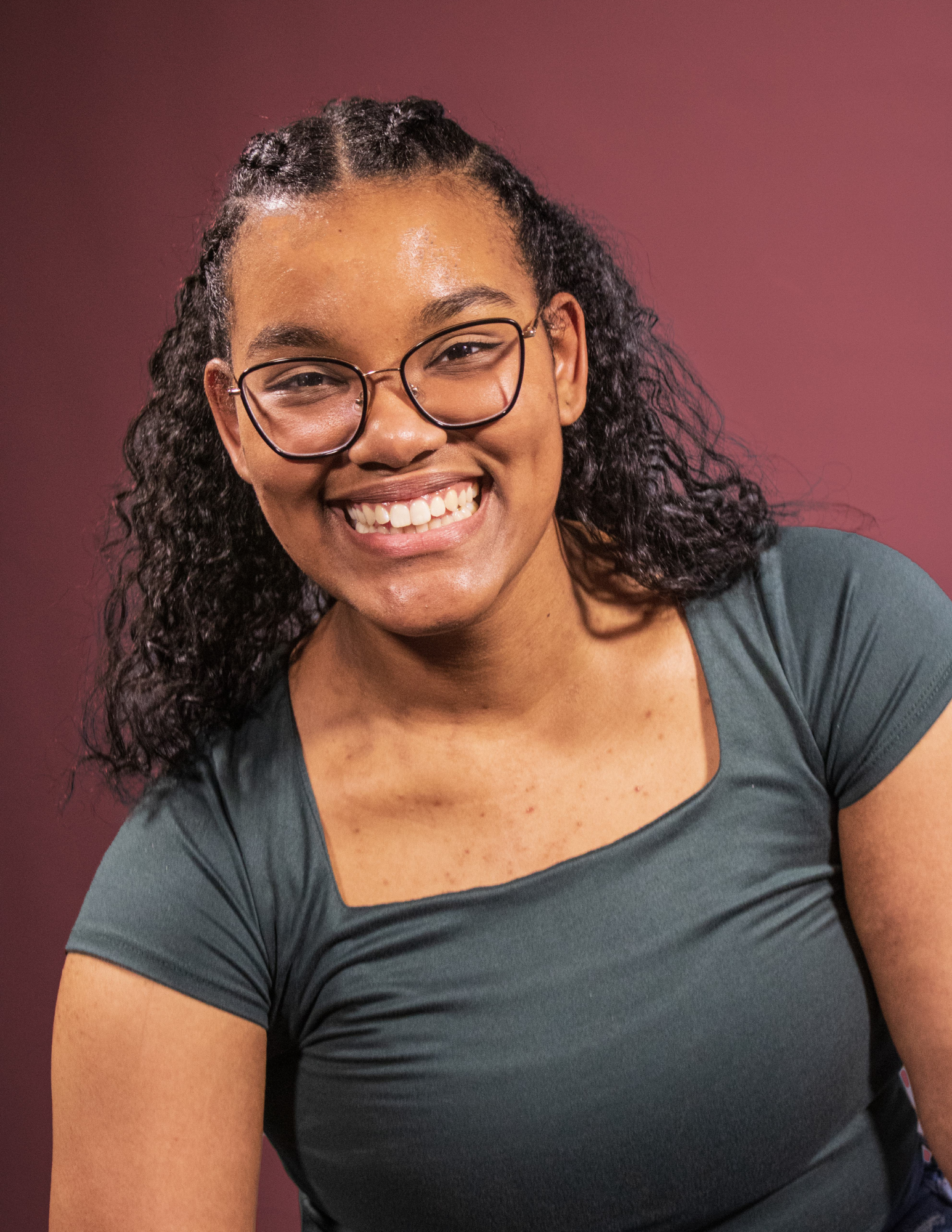 Cameren Evans as Alana Beck