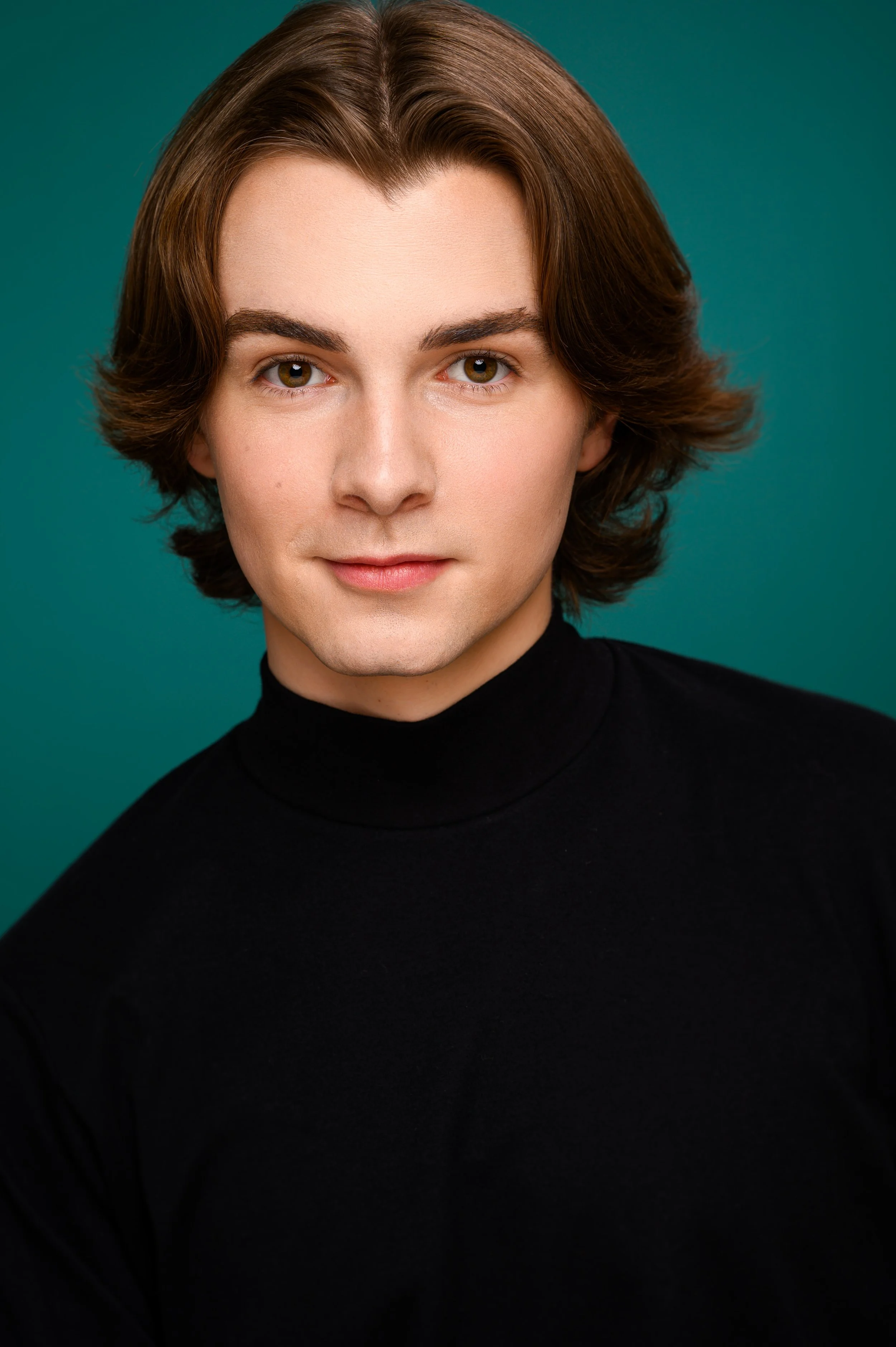 Hunter McCauley as Evan Hansen