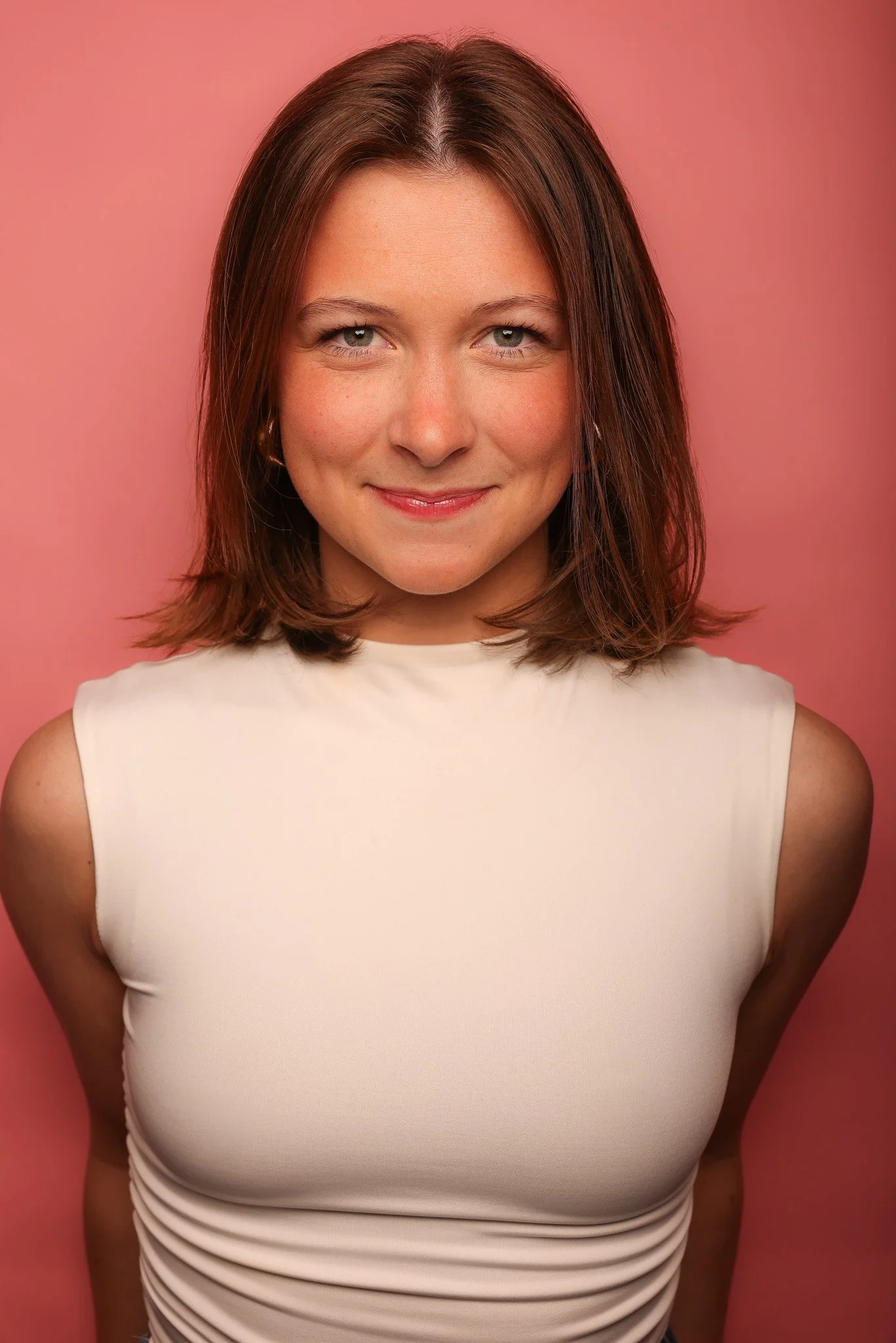 Brooke Rhue as Rachel