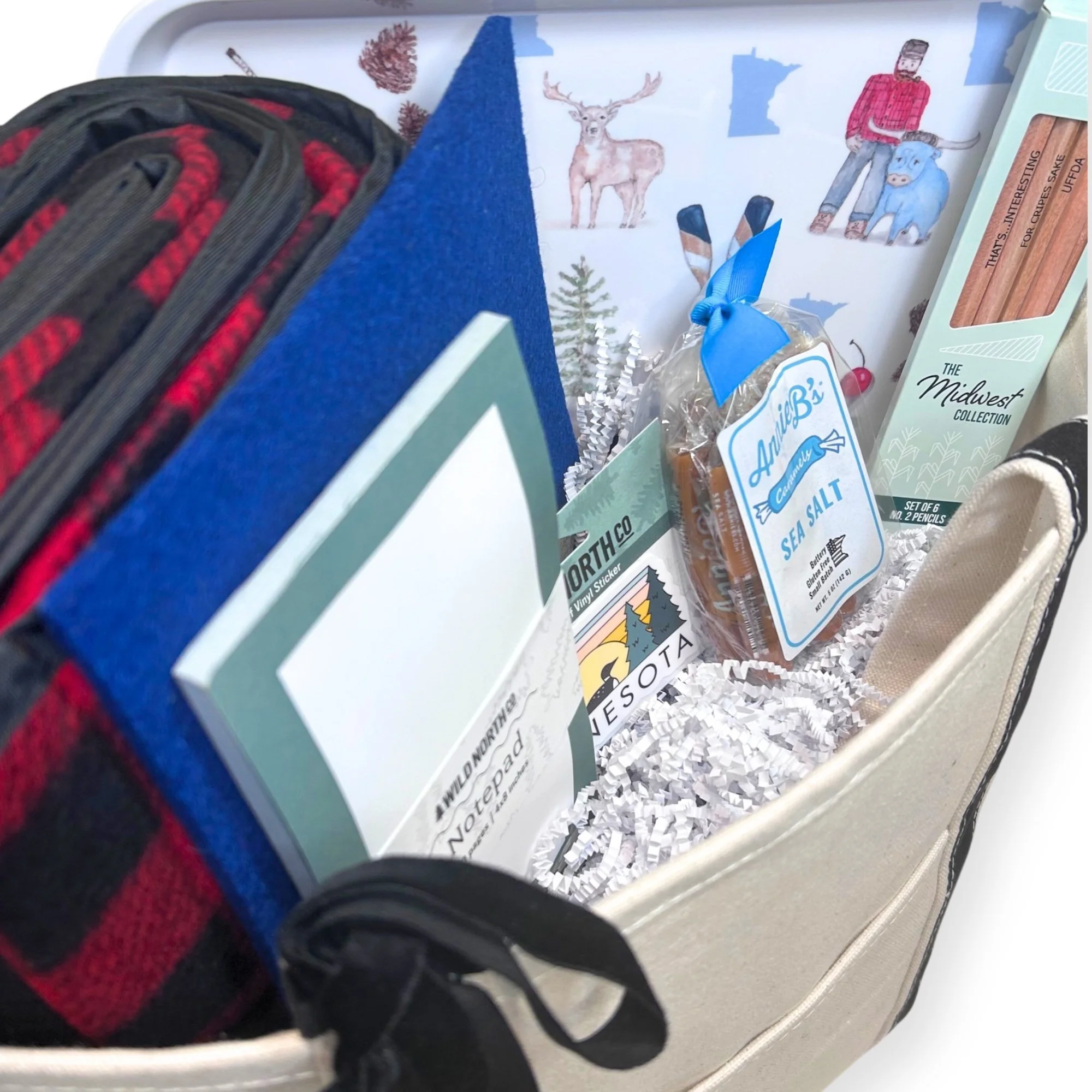 Tote Bag with Minnesota Tray, Picnic Blanket and Caramels.